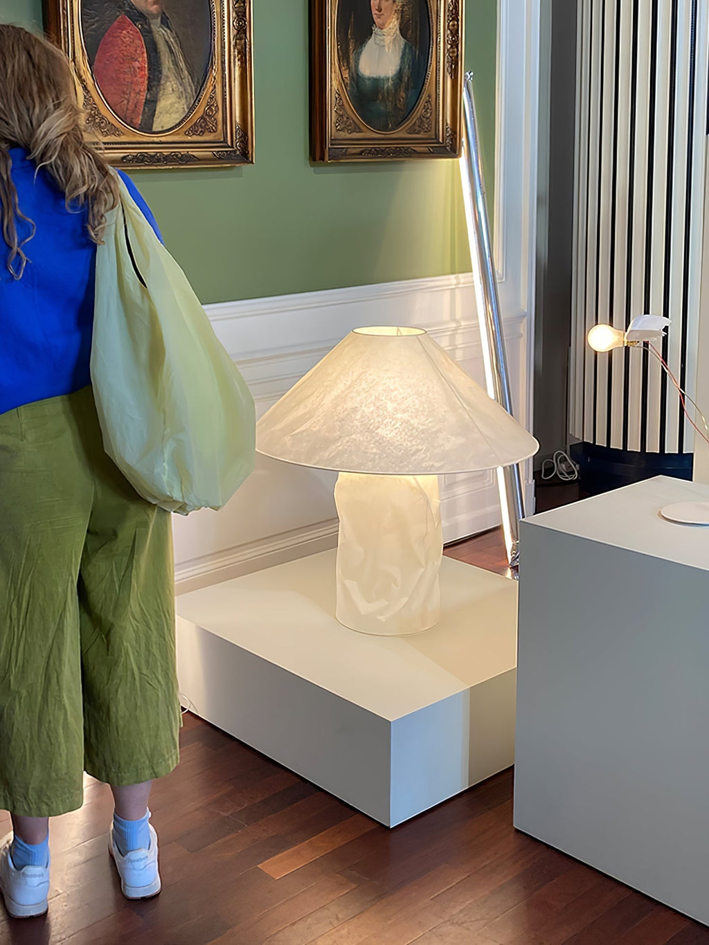 crinkle-paper-table-lamp-anzaz--28