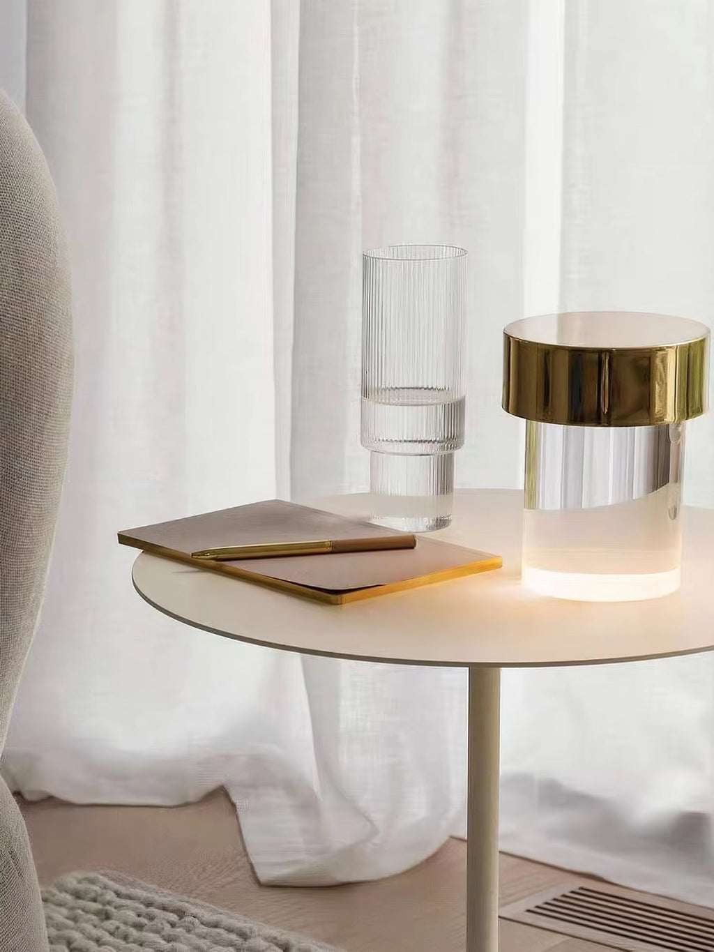last-order-portable-table-lamp-anzaz--13