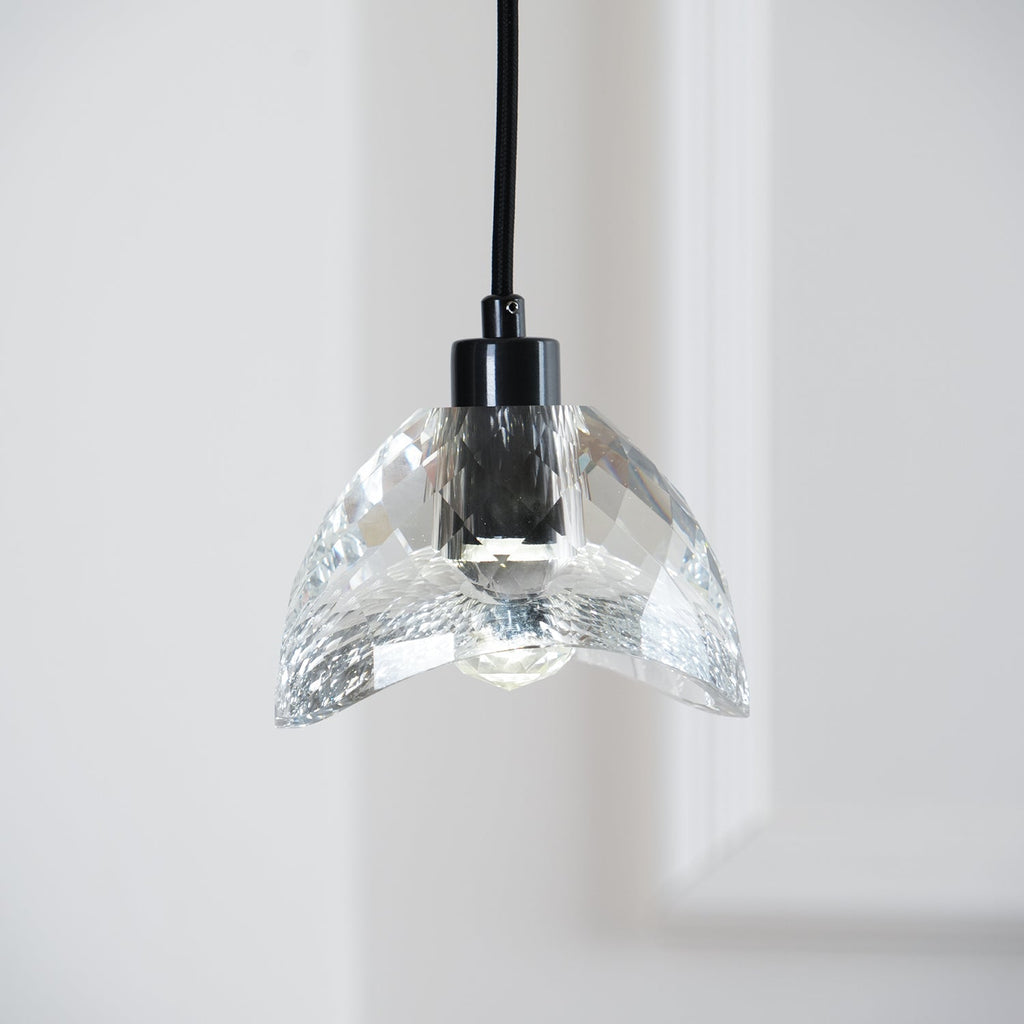 latham-glass-pendant-lamp-anzaz--5