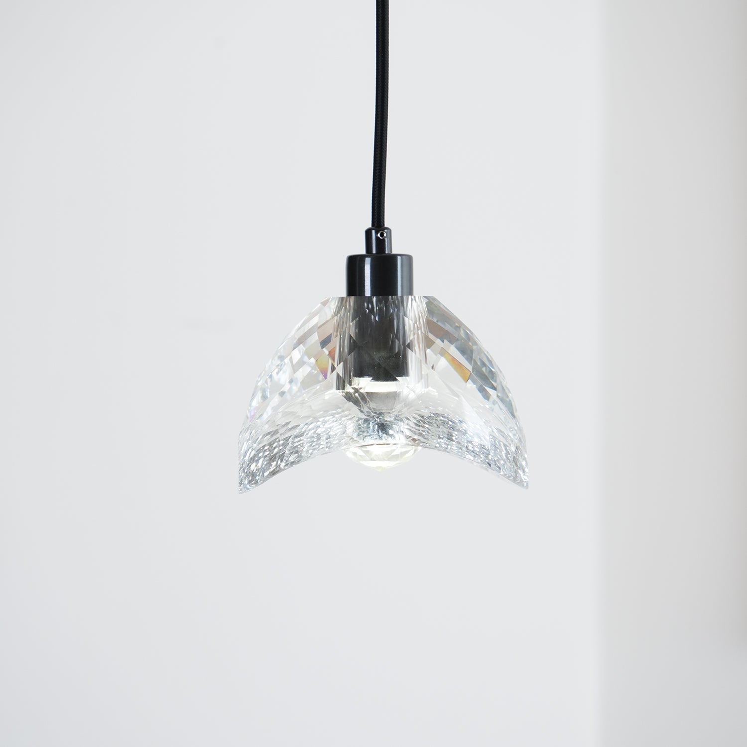 latham-glass-pendant-lamp-anzaz--29