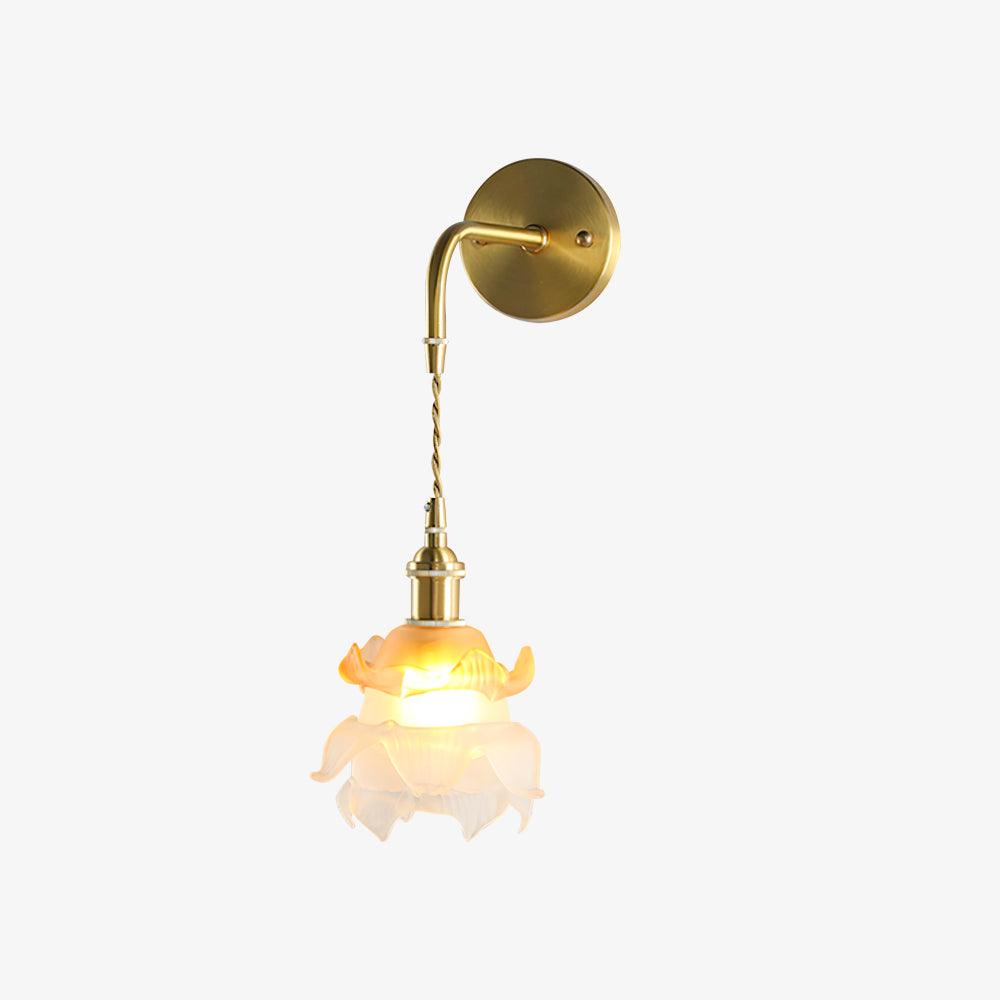 laura-brass-wall-lamp-anzaz-Brass-1