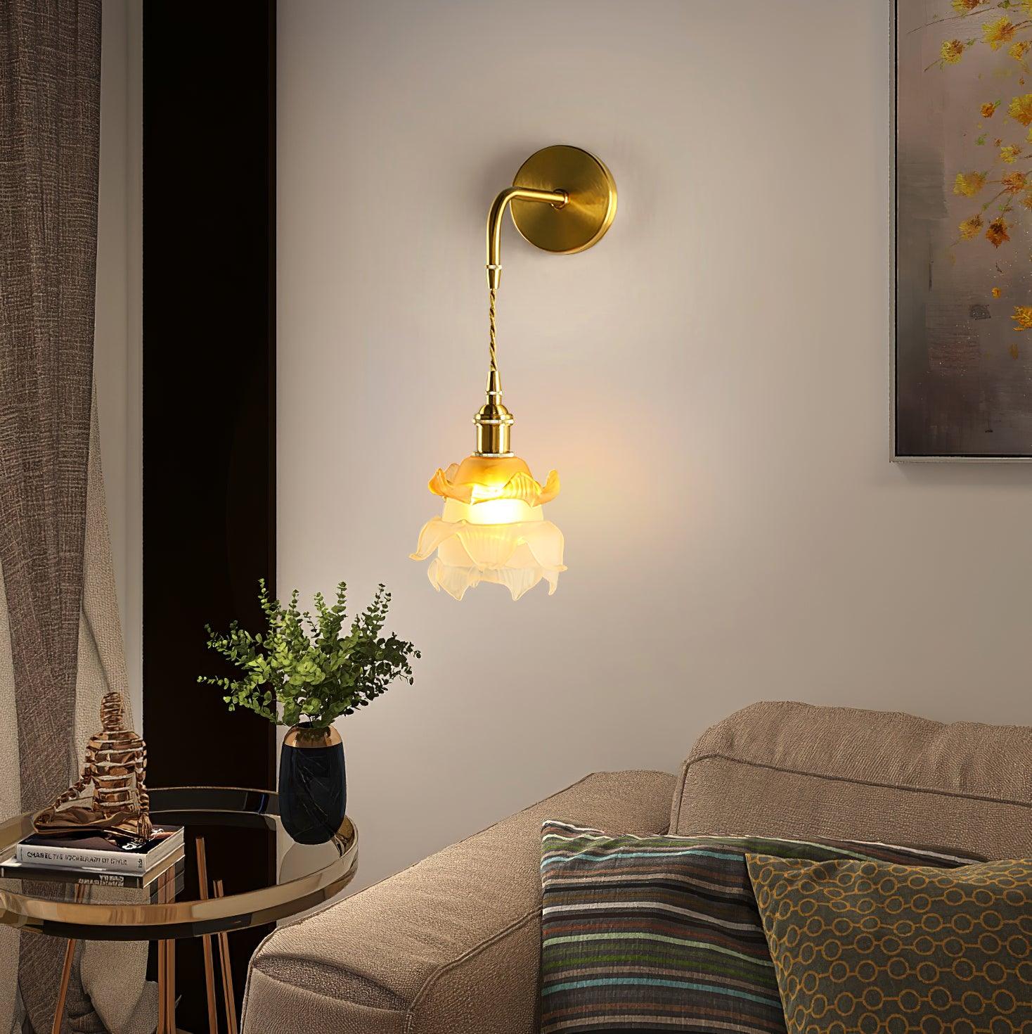 laura-brass-wall-lamp-anzaz--5