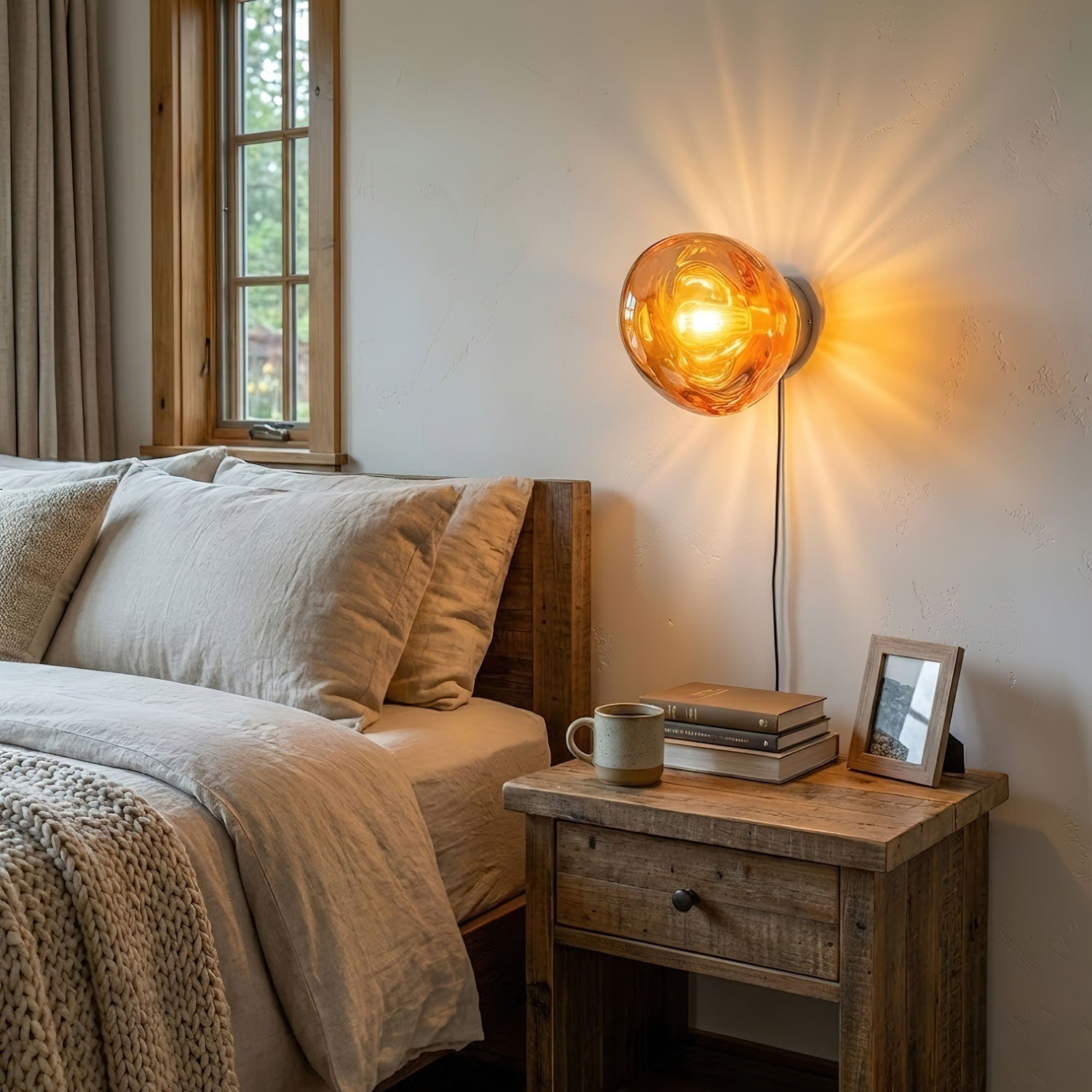 lava-plug-in-wall-lamp-anzaz-Gold-6