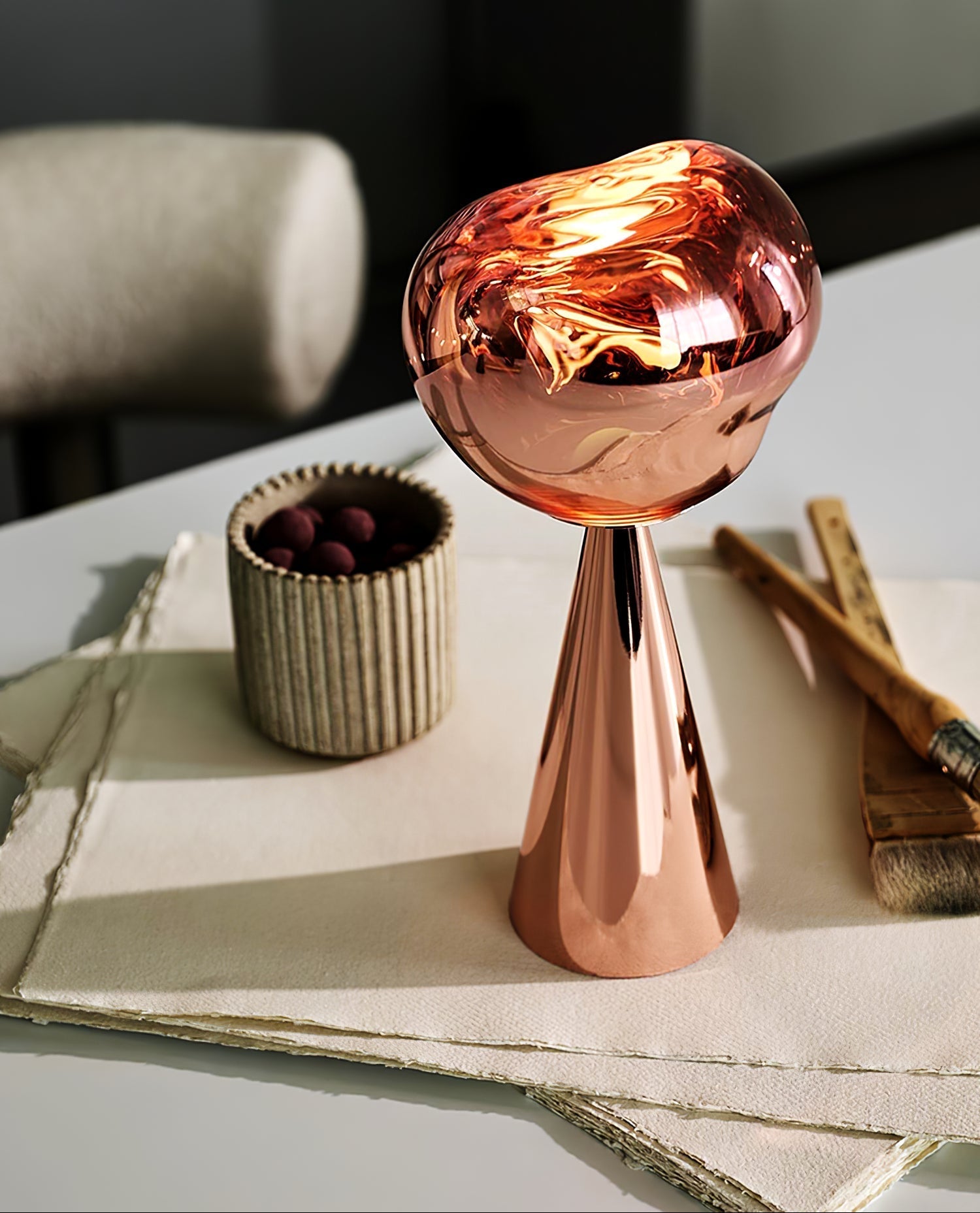 lava-rechargeable-table-lamp-anzaz-Rose gold-3