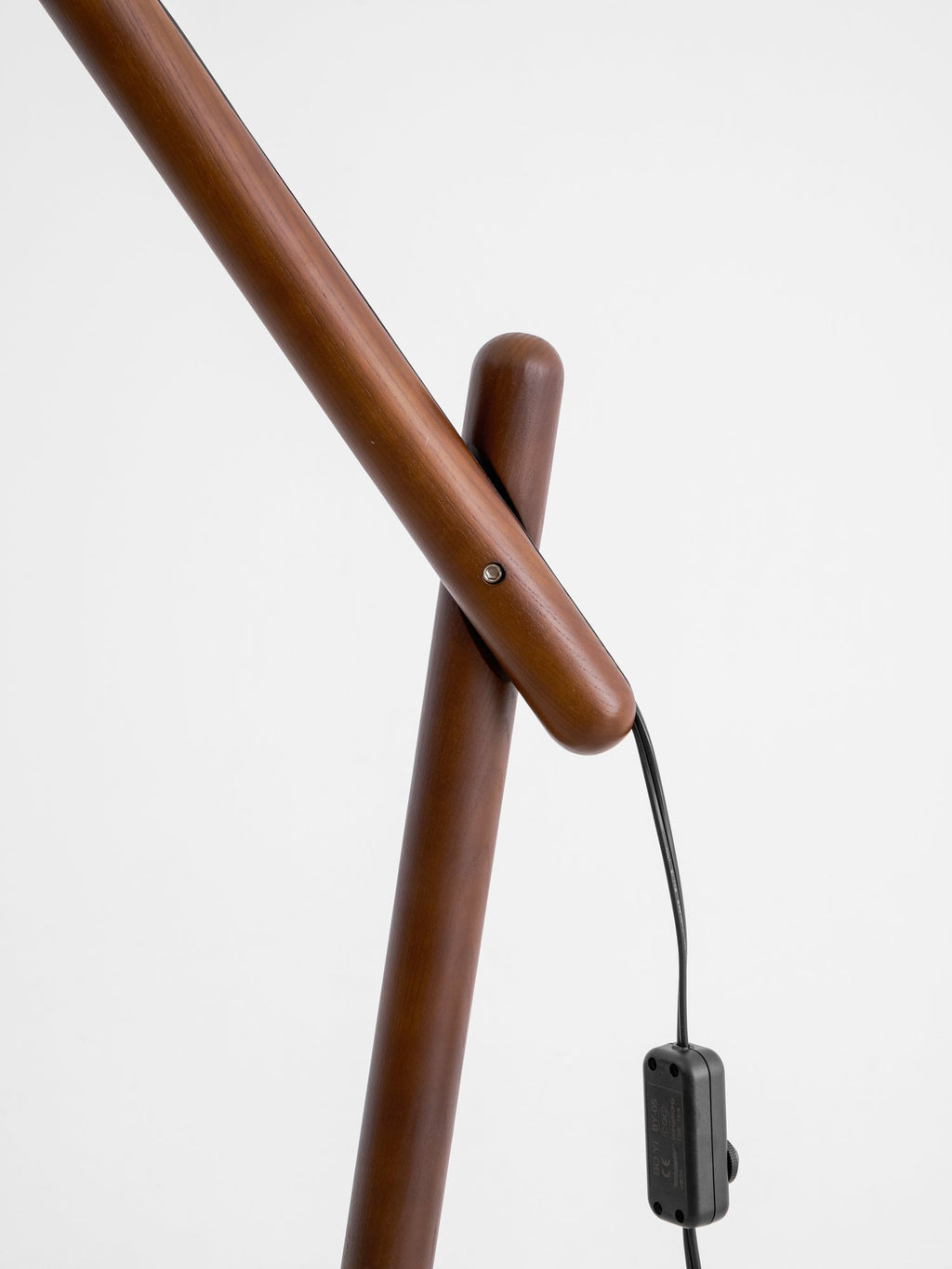 lean-pivot-floor-lamp-anzaz--53