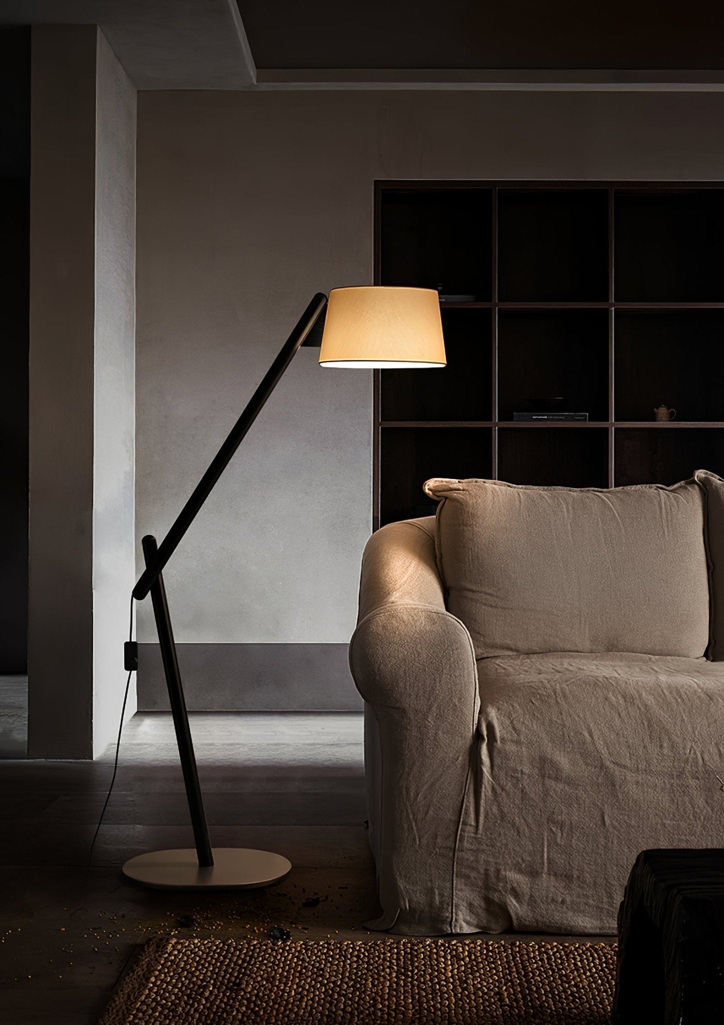 lean-pivot-floor-lamp-anzaz-Black-9