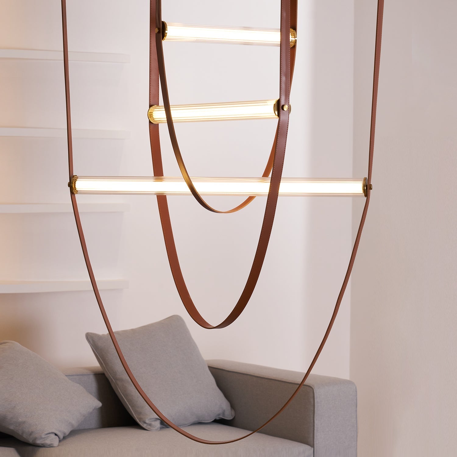 tracer-belt-pendant-lamp-anzaz-Gold canopy plate & Black leather-69