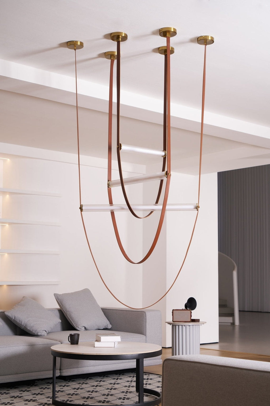 tracer-belt-pendant-lamp-anzaz-Gold canopy plate & Black leather-70