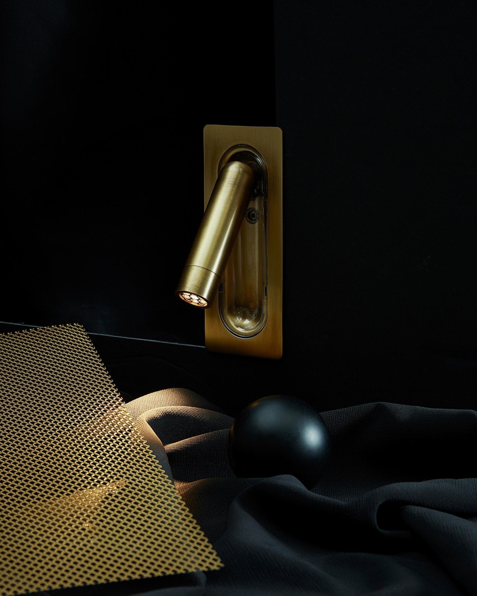 omnilux-reading-lamp-anzaz--16