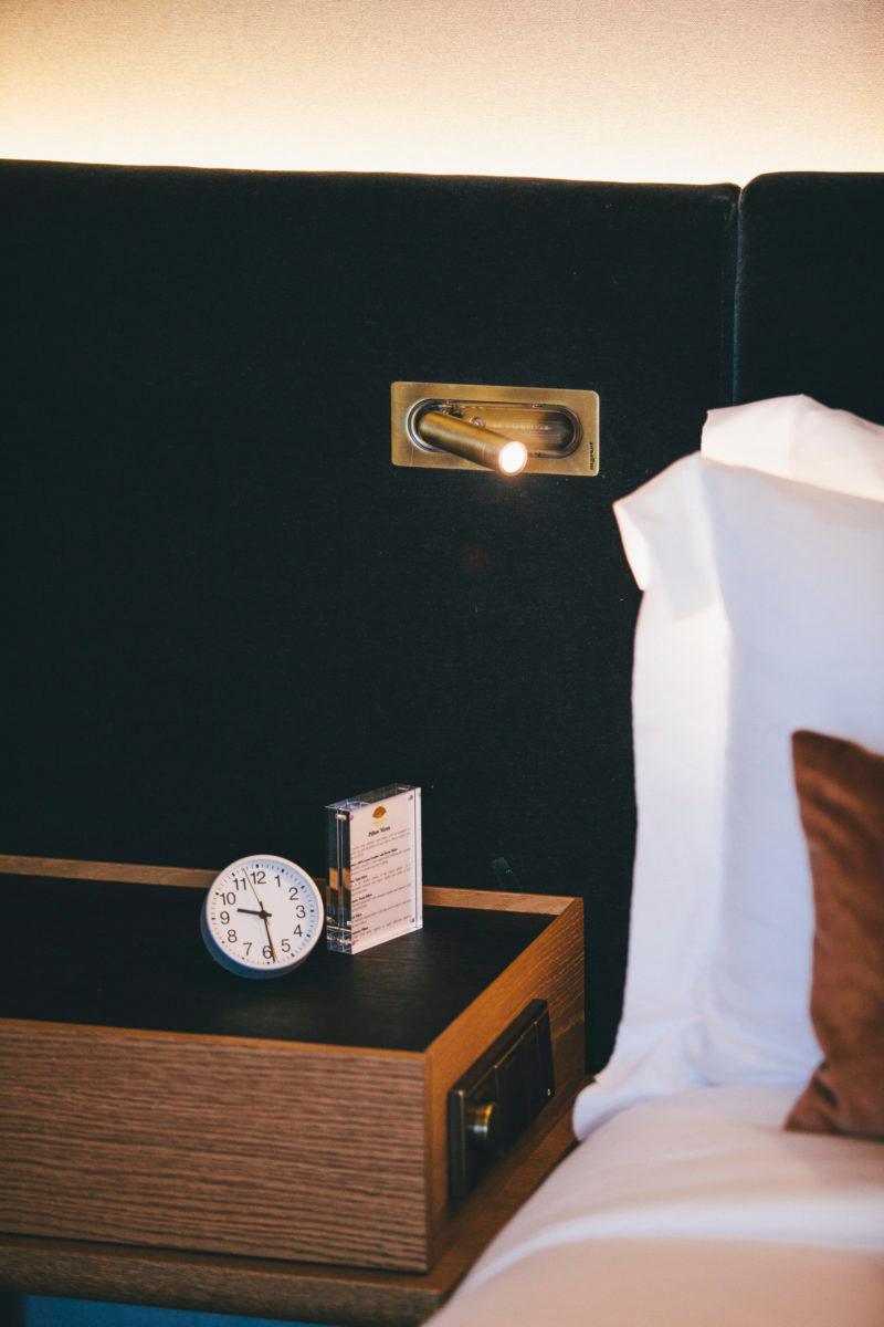 omnilux-reading-lamp-anzaz--21