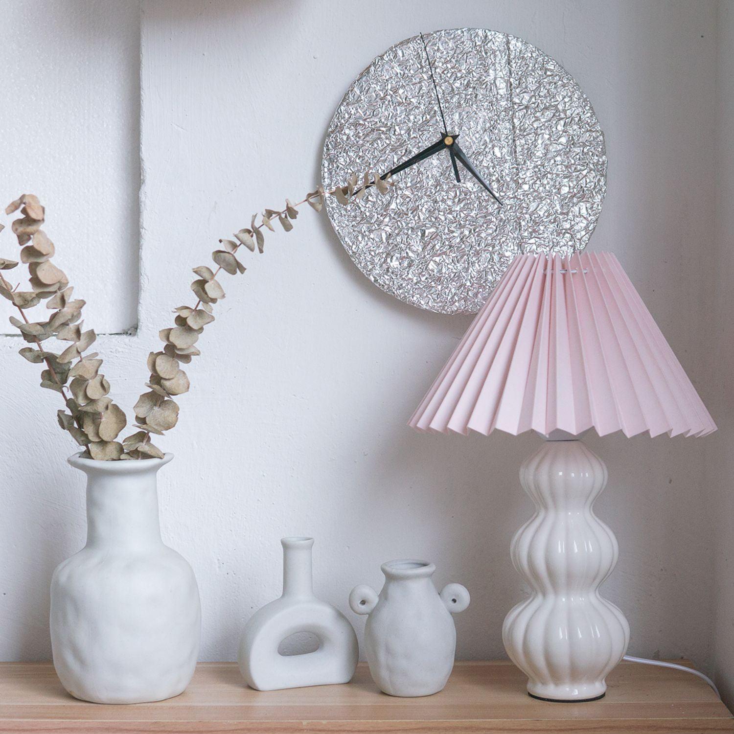 leo-table-lamp-anzaz-Pitted-9