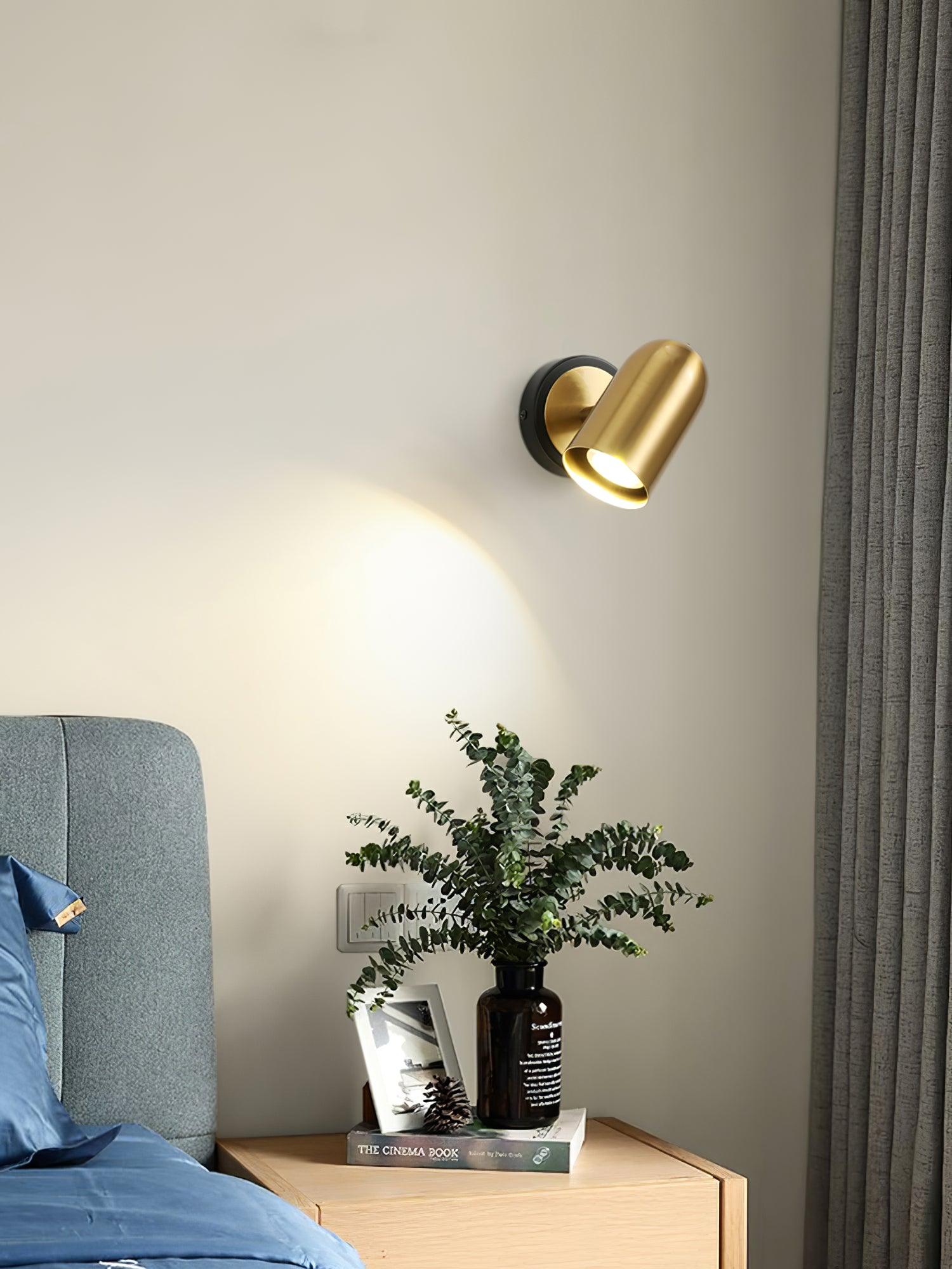 leonardo-gold-wall-lamp-anzaz--12