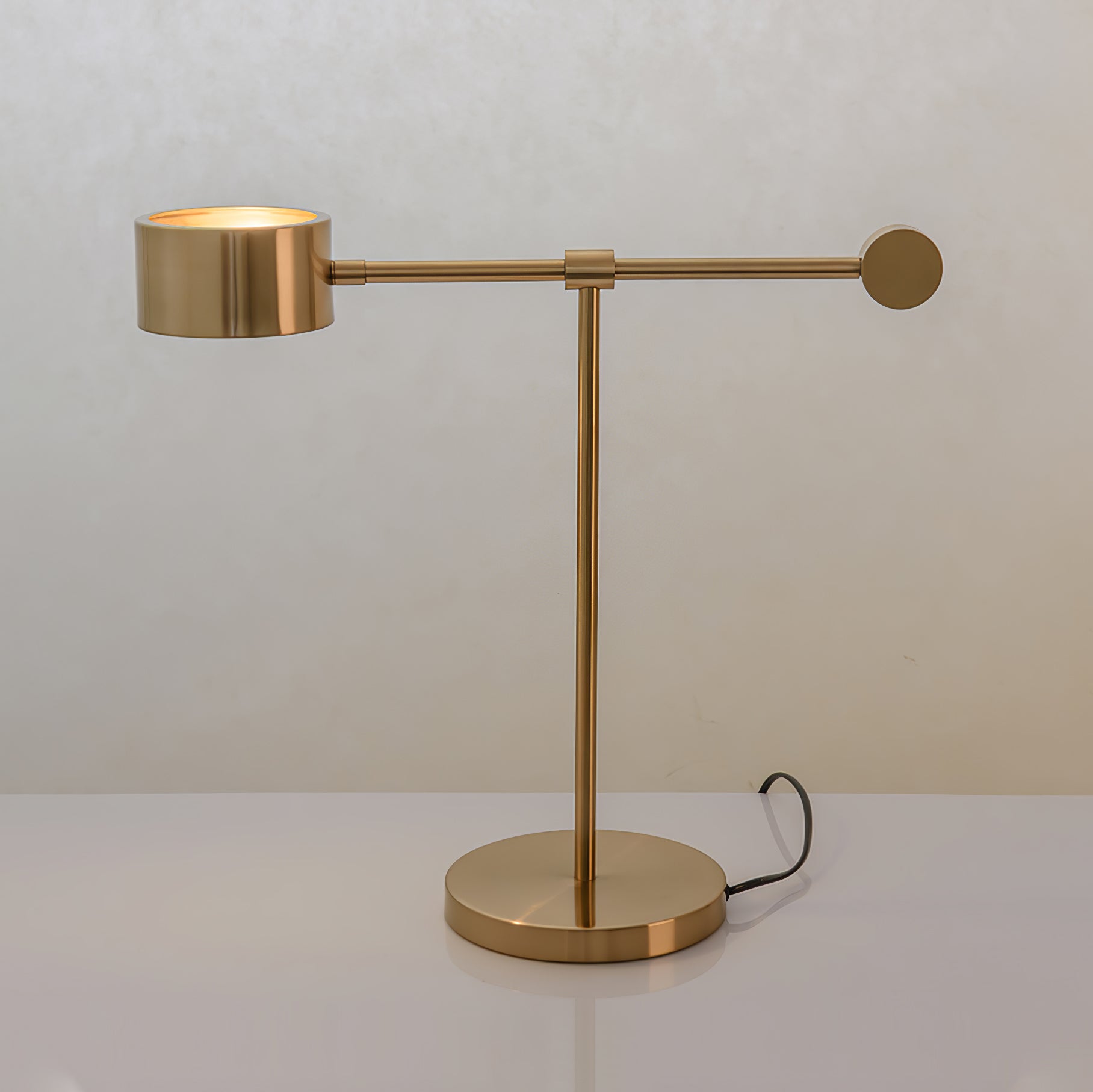 lever-office-table-light-anzaz--23