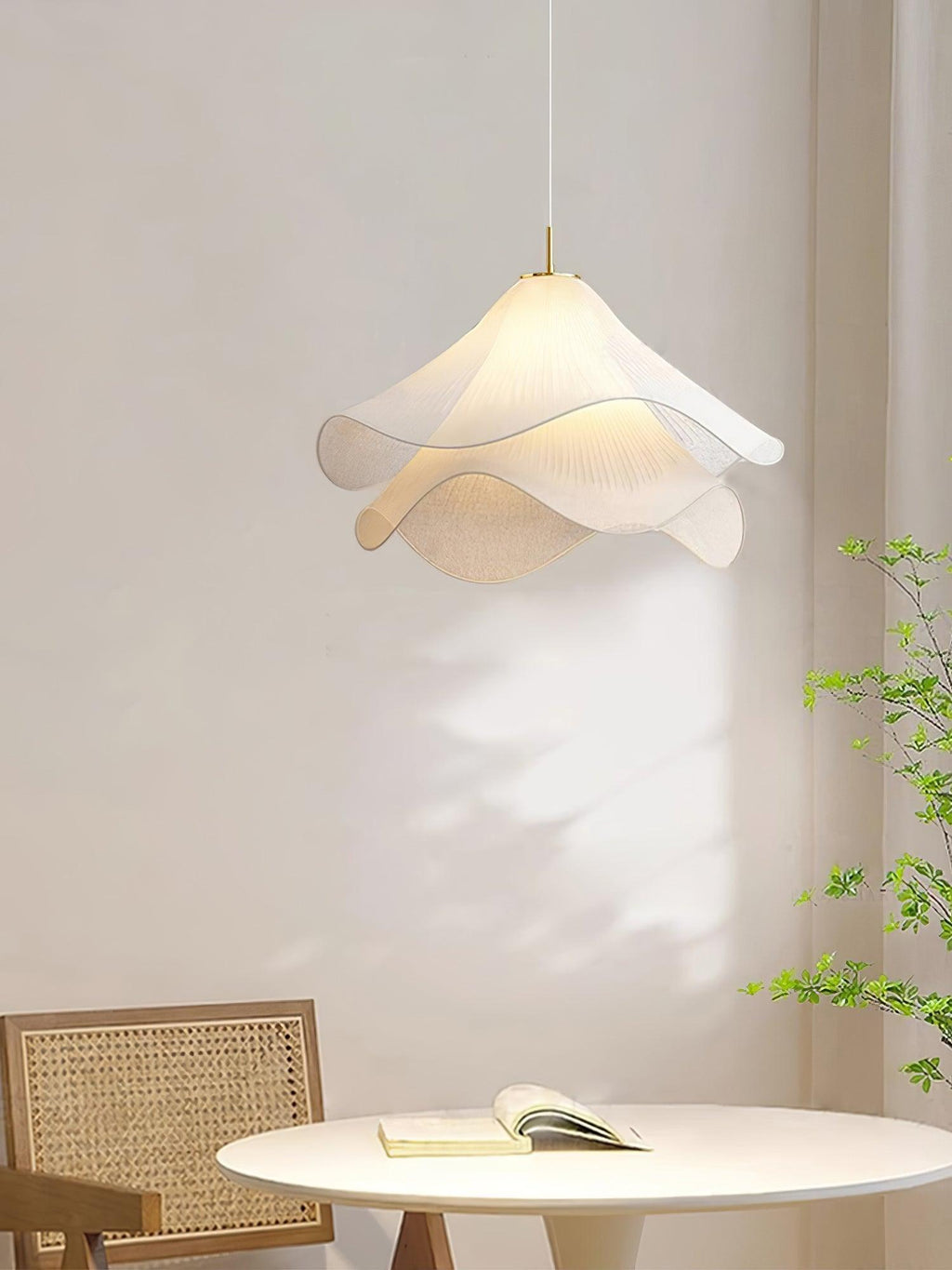 ethereal-bloom-plug-in-pendant-light-anzaz--19