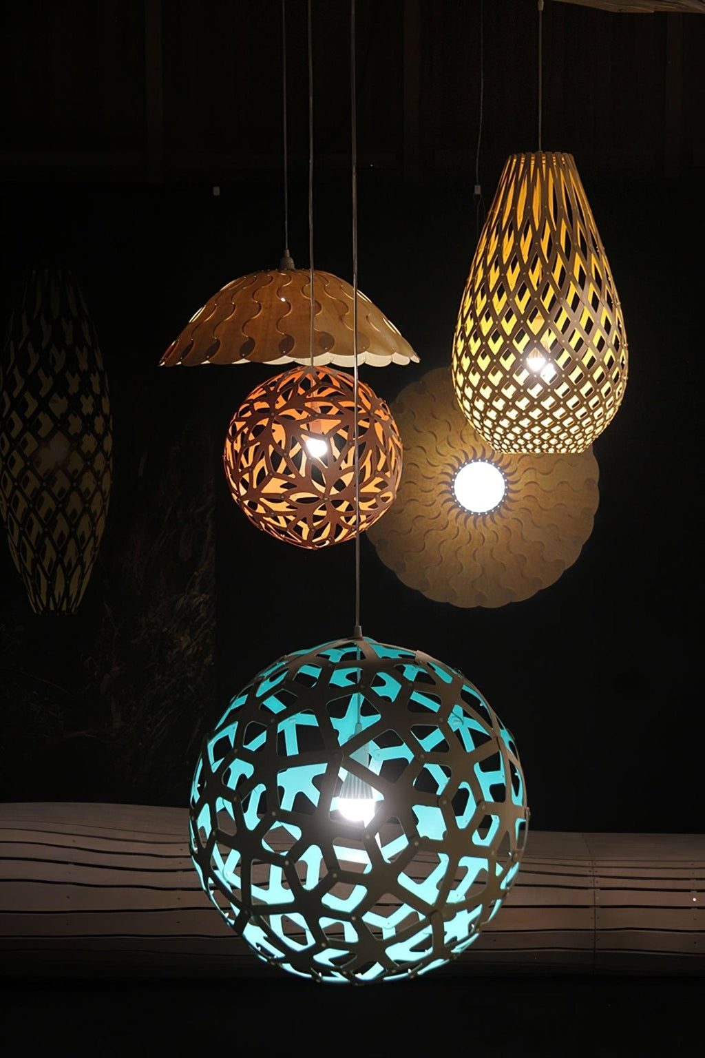 ligno-pendant-lamp-anzaz-Orange-5