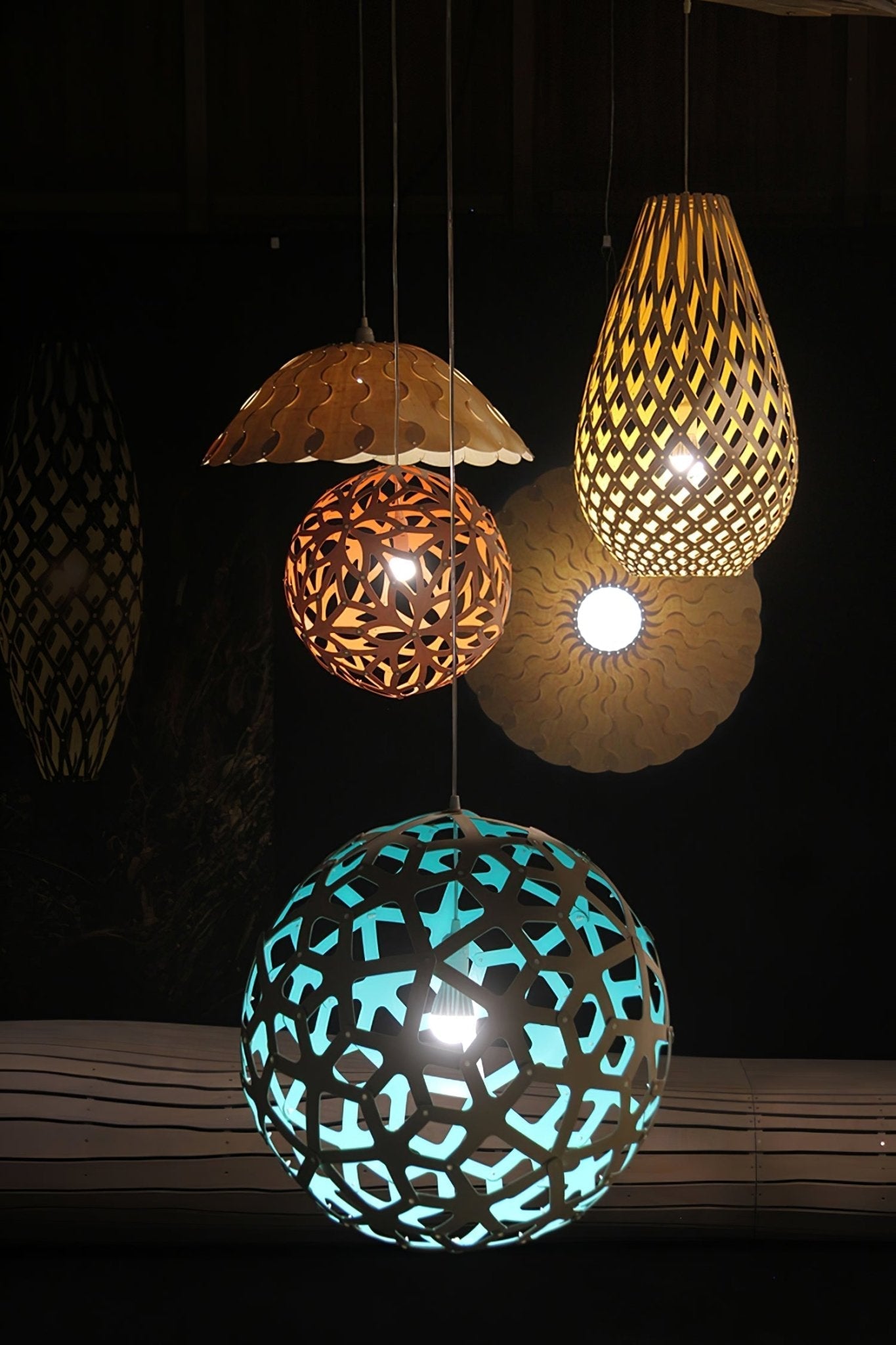 ligno-pendant-lamp-anzaz-Orange-5