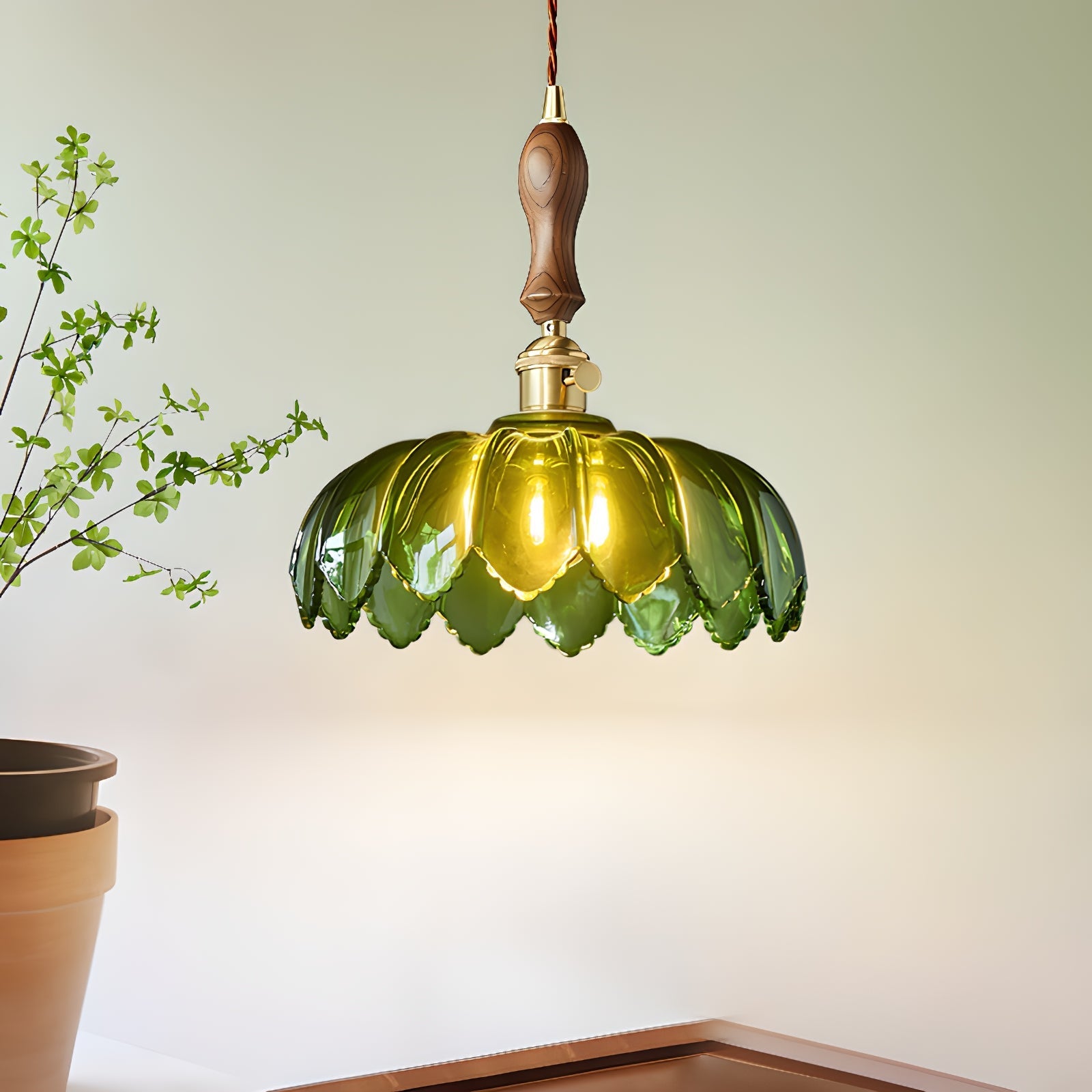 lila-petal-pendant-lamp-anzaz-Green & Gold-2