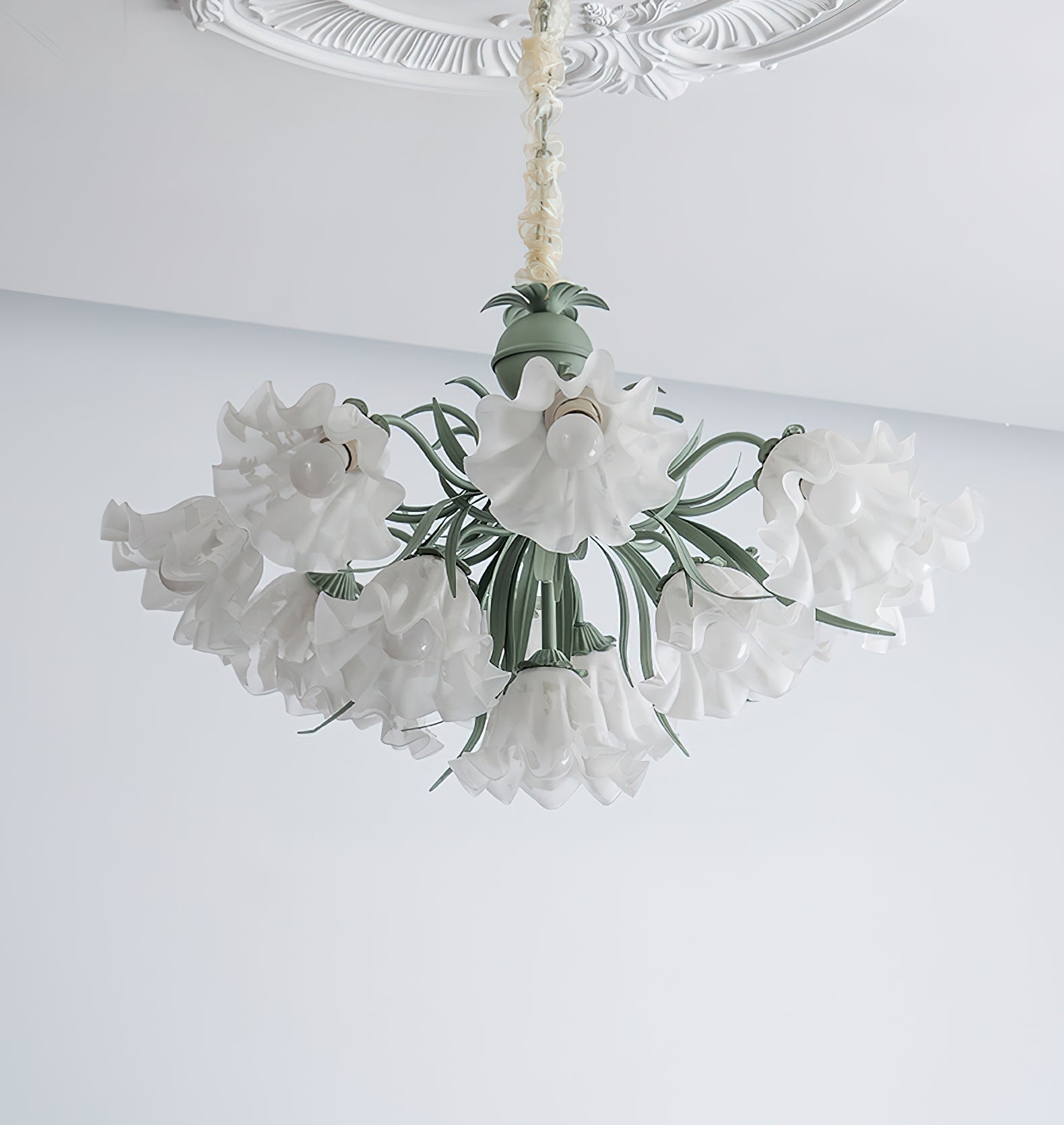 lily-of-the-valley-flower-chandelier-anzaz--51