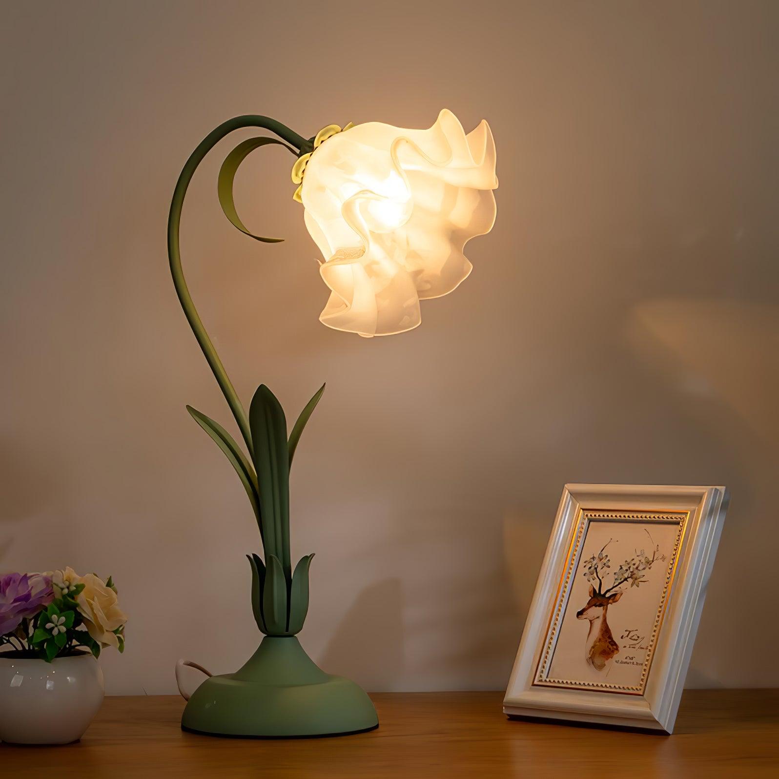 lily-of-the-valley-table-lamp-anzaz--14