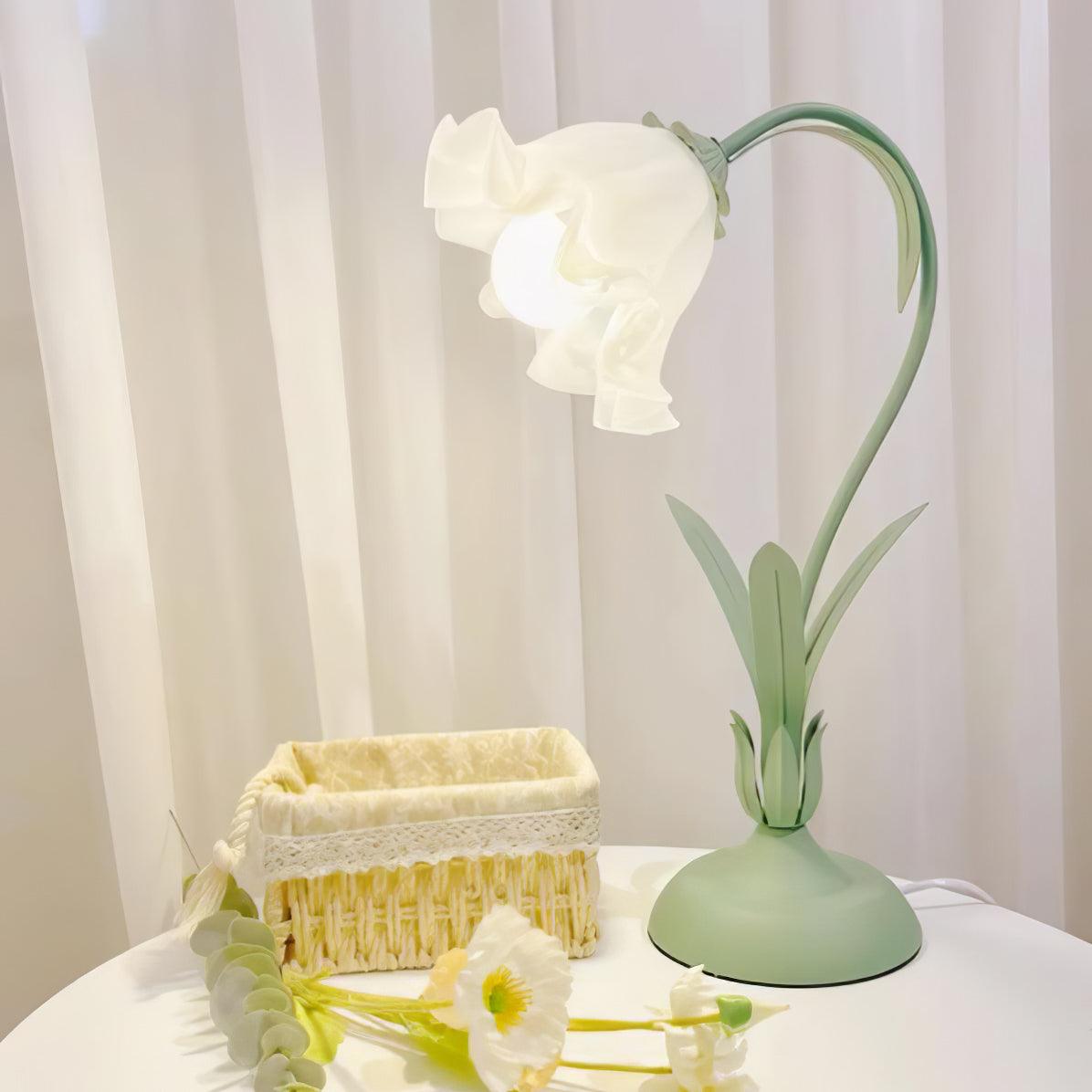 lily-of-the-valley-table-lamp-anzaz--17