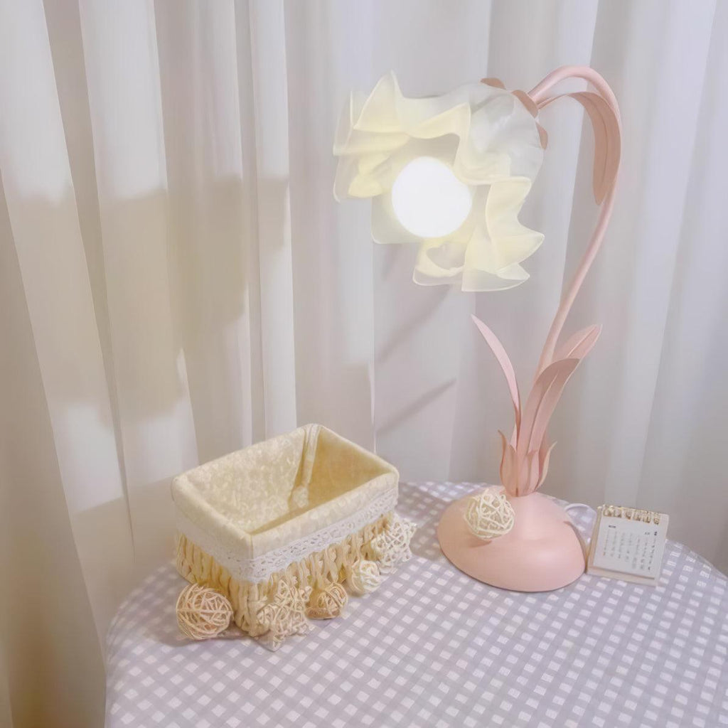 lily-of-the-valley-table-lamp-anzaz--18