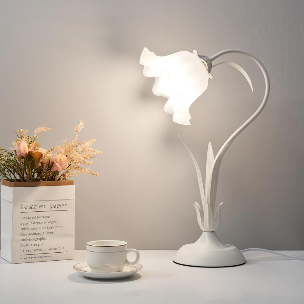 lily-of-the-valley-table-lamp-anzaz--25