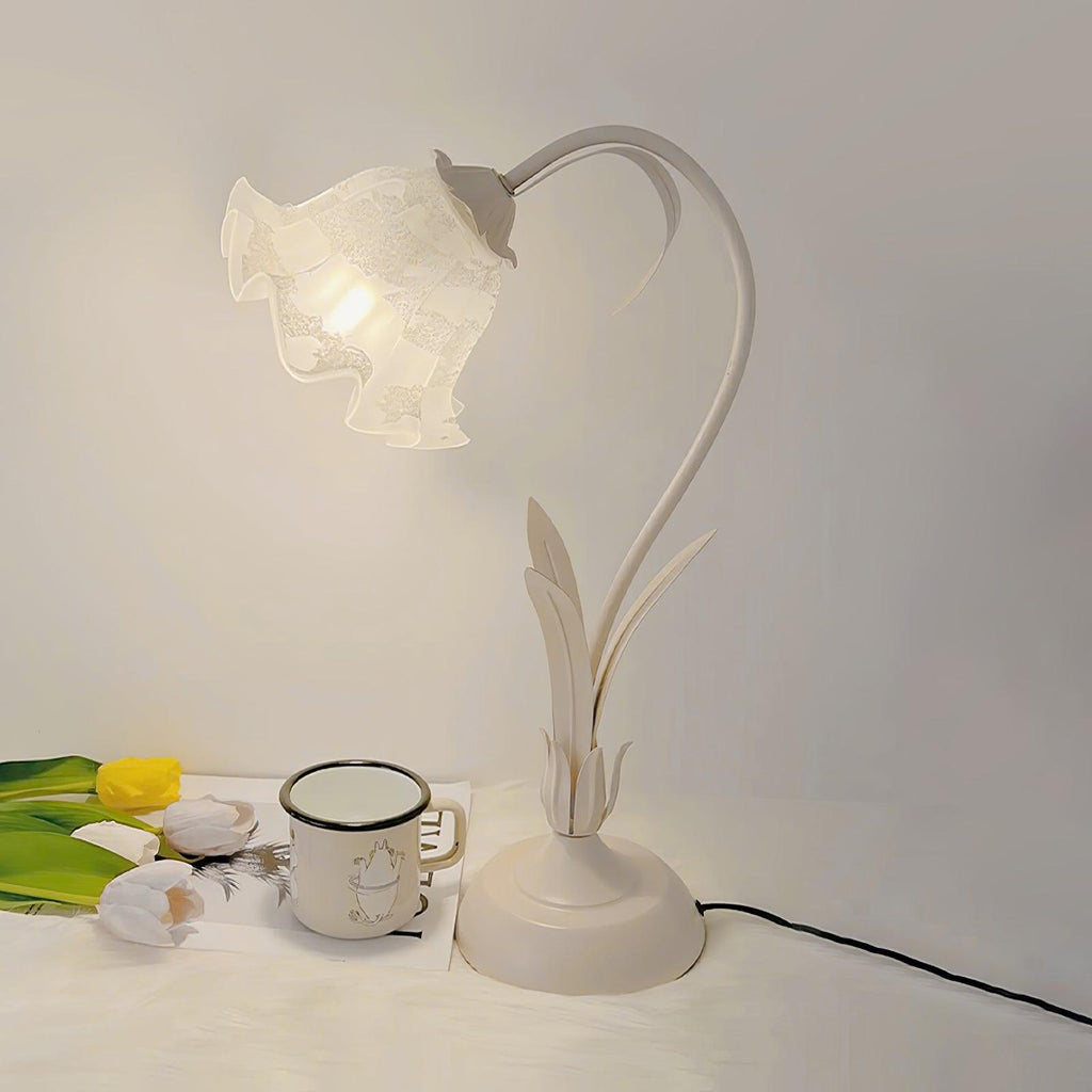 lily-of-the-valley-table-lamp-anzaz--42