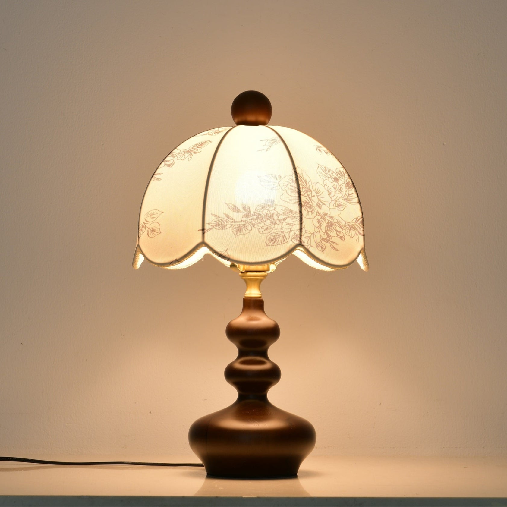 lilybelle-blossom-table-lamp-anzaz--10