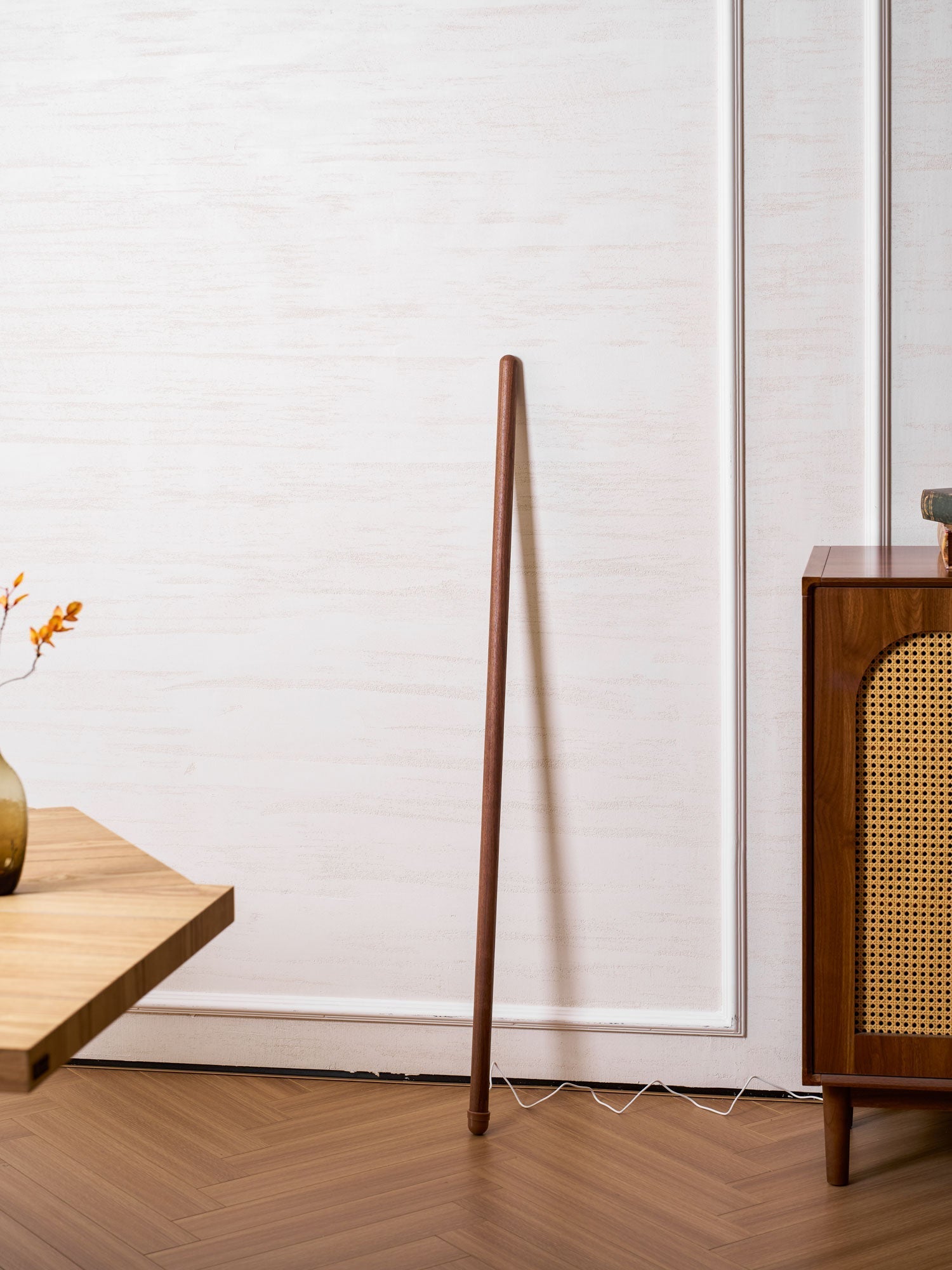 line-assist-ambience-floor-lamp-anzaz--23