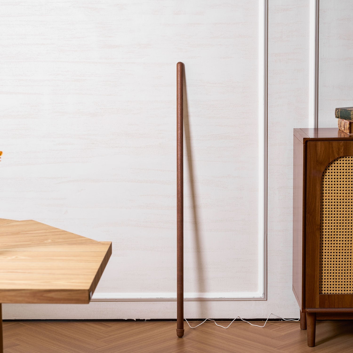 line-assist-ambience-floor-lamp-anzaz--24