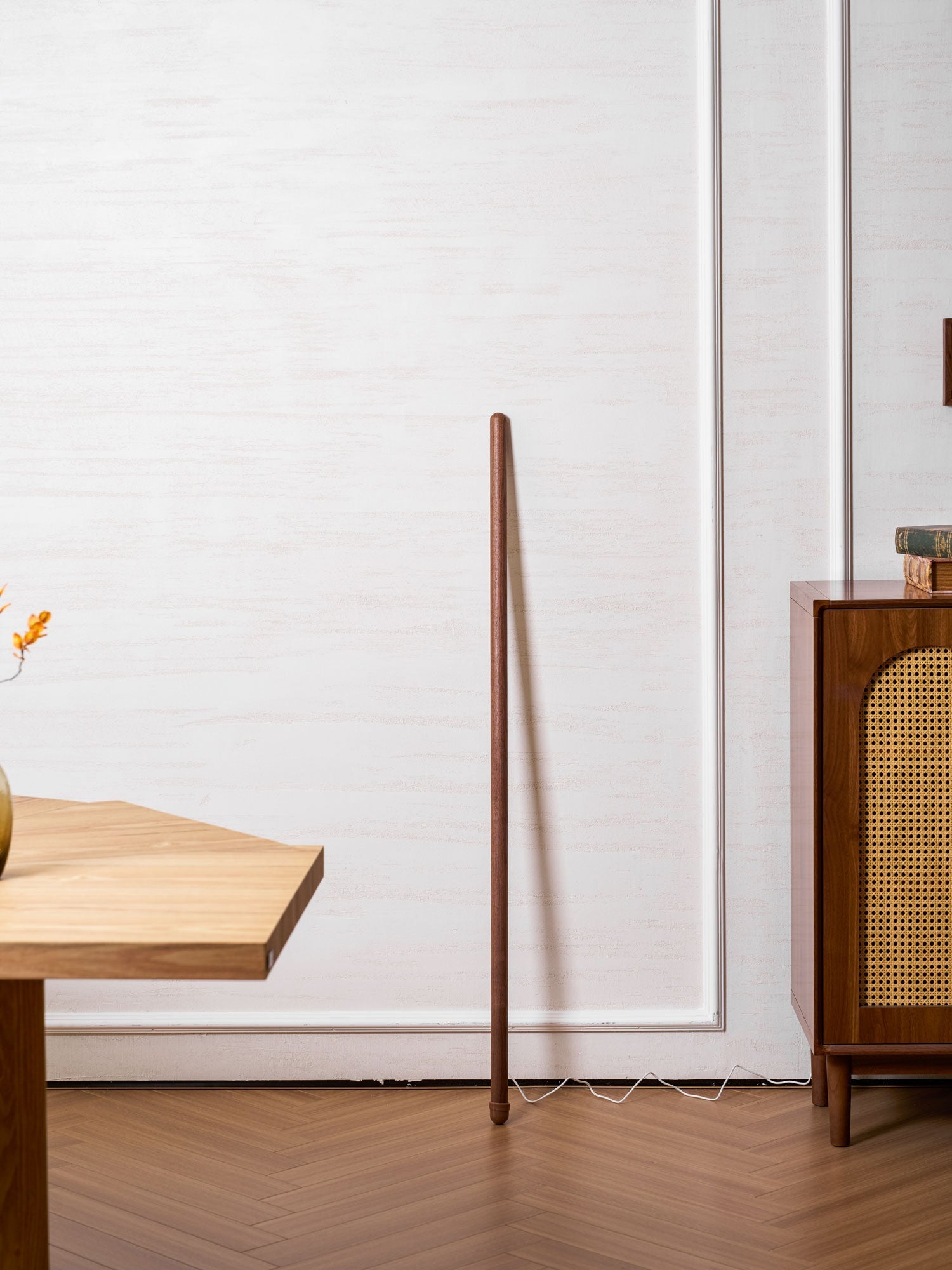 line-assist-ambience-floor-lamp-anzaz--25