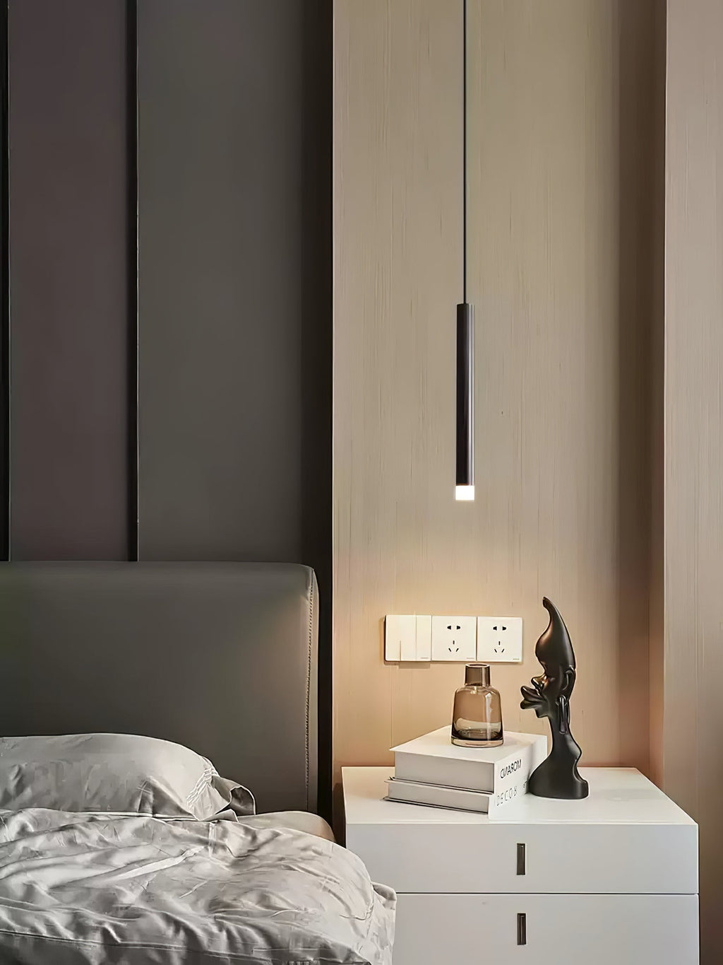 linea-mono-pendant-light-anzaz-Brass-4