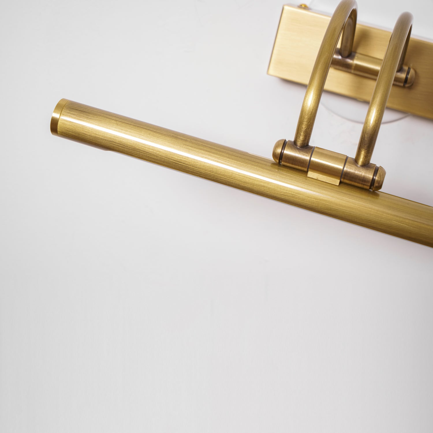 linear-vanity-wall-light-anzaz--26