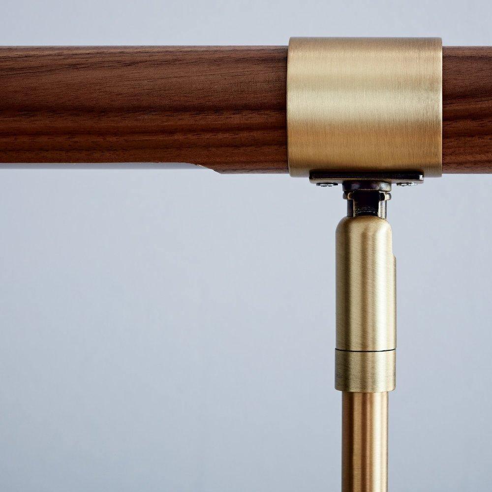 linear-wood-led-task-light-anzaz--11