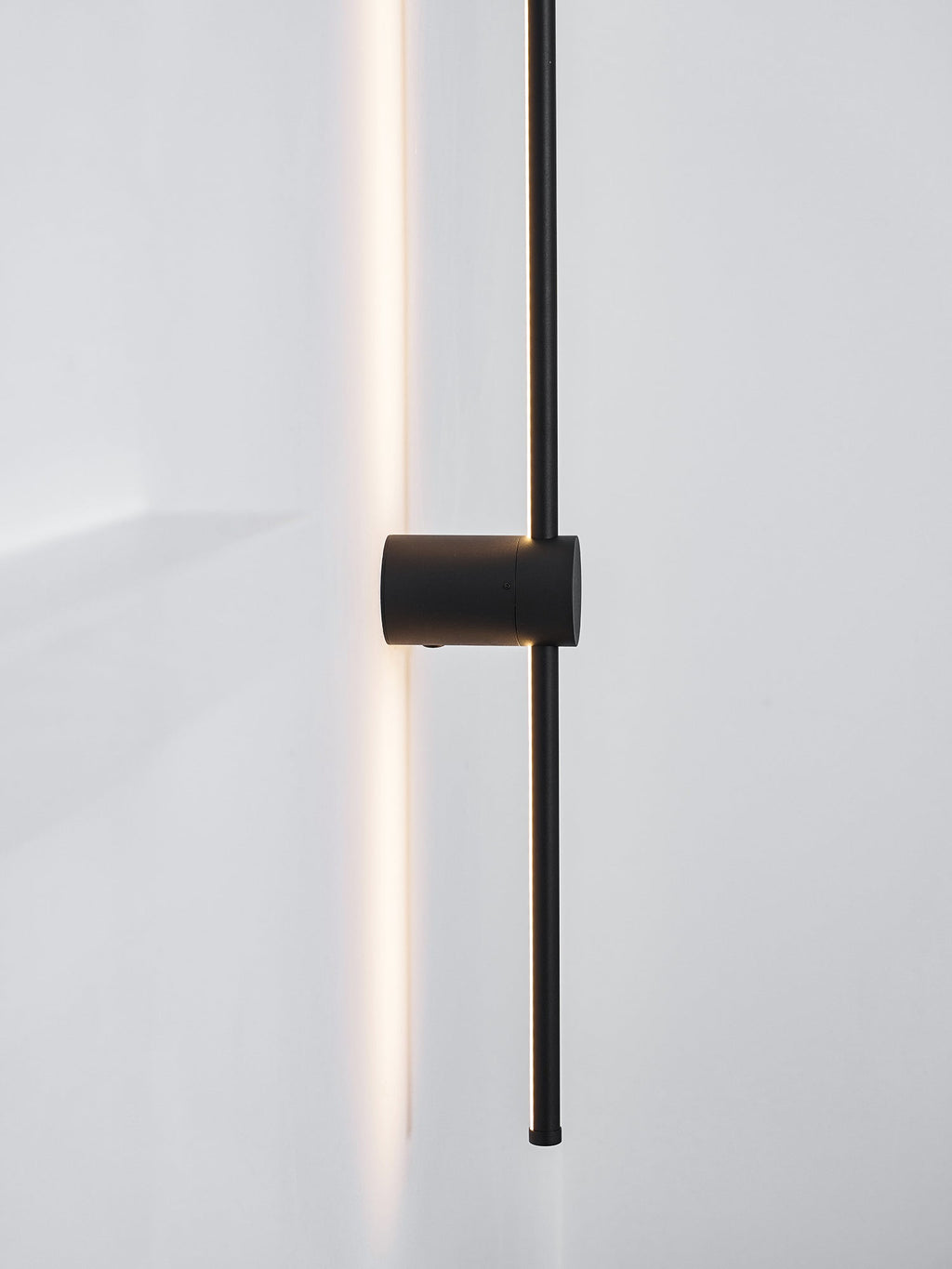 linear-led-rechargeable-wall-light-anzaz--54