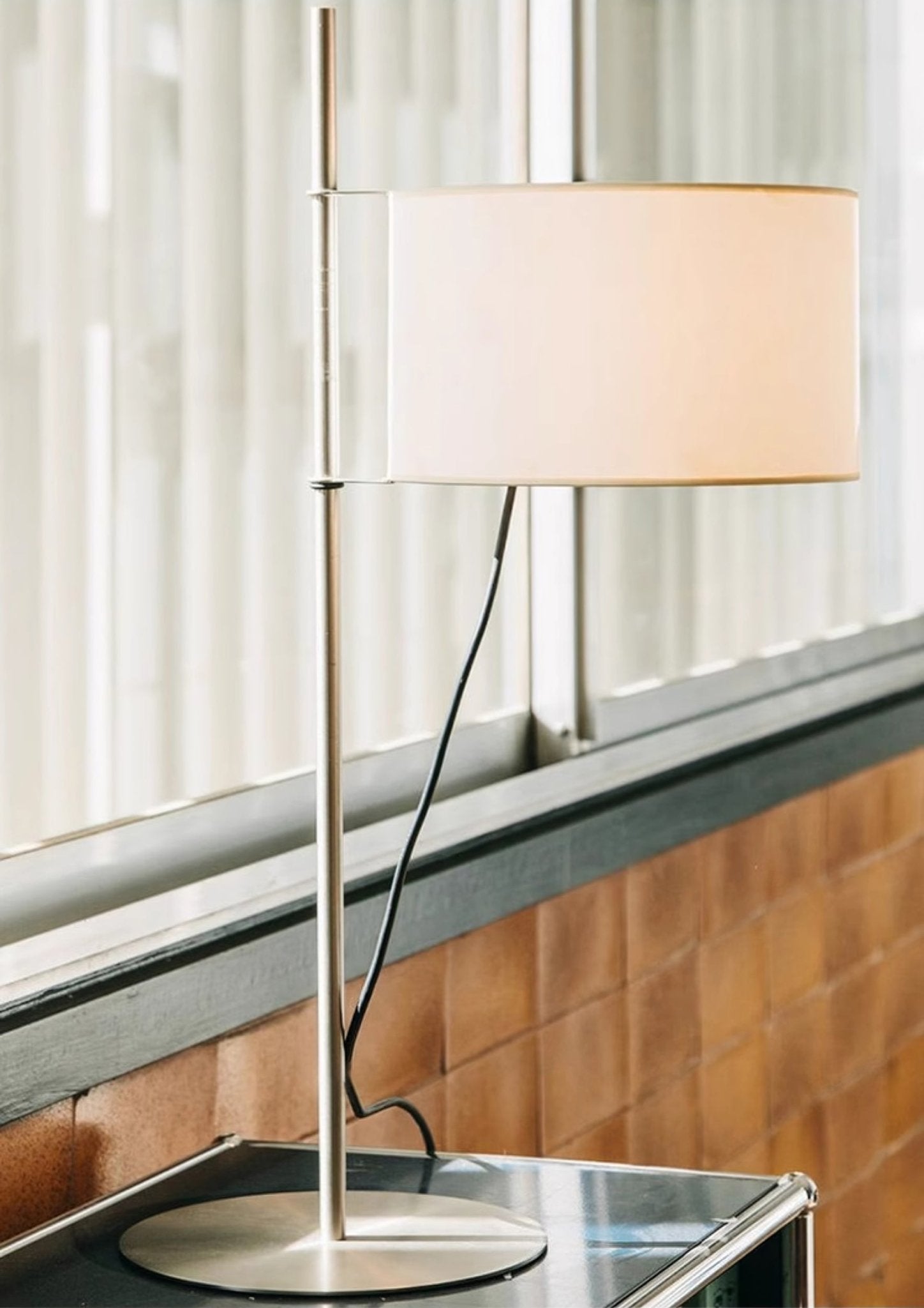 lino-arc-table-lamp-anzaz--31