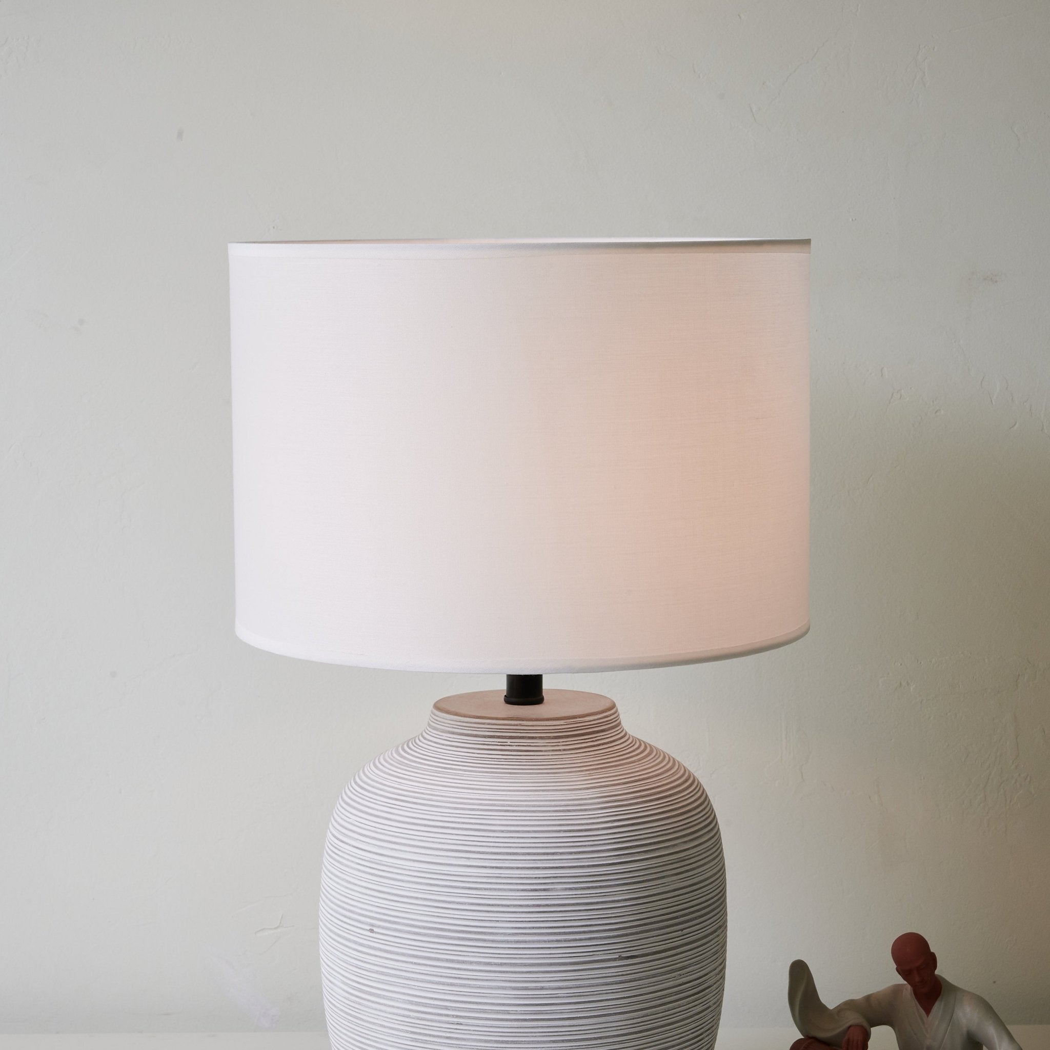 lino-stripe-table-lamp-anzaz--8