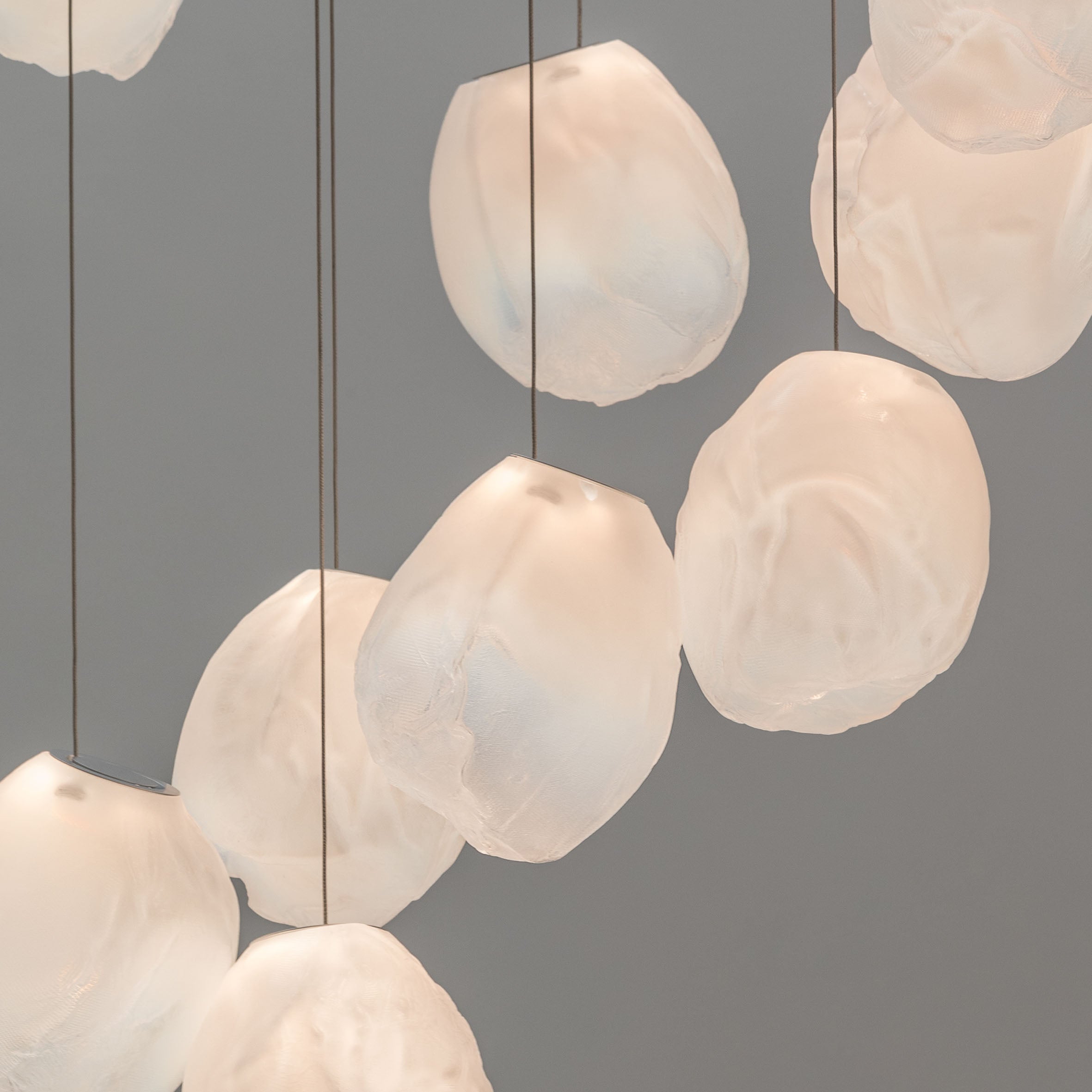 liquid-glass-stone-pendant-light-anzaz-Clear-6