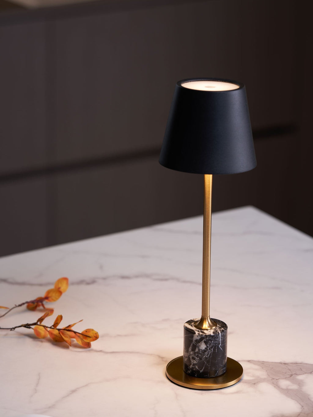 lirio-mini-marble-table-lamp-anzaz--20