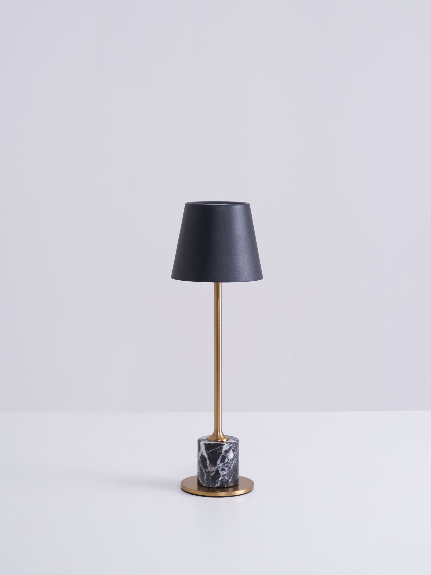 lirio-mini-marble-table-lamp-anzaz--21