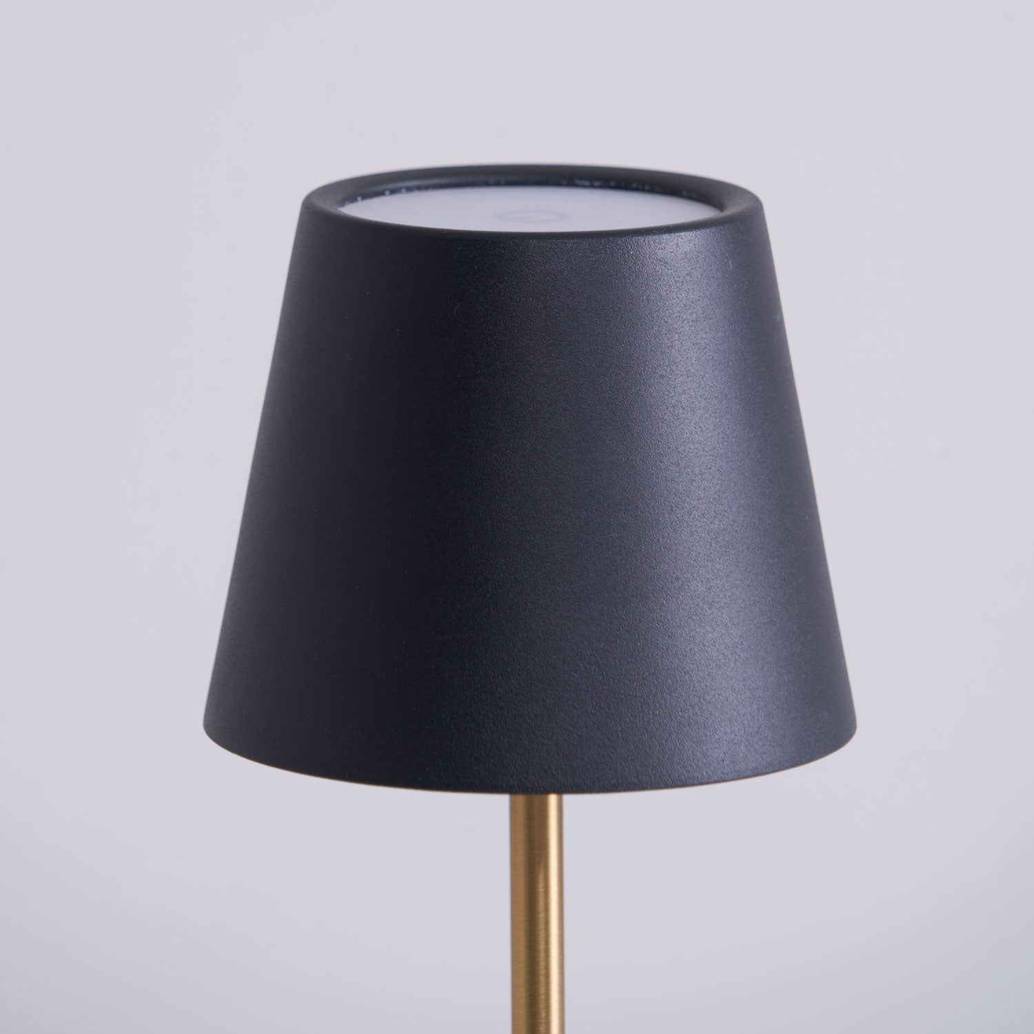 lirio-mini-marble-table-lamp-anzaz--23