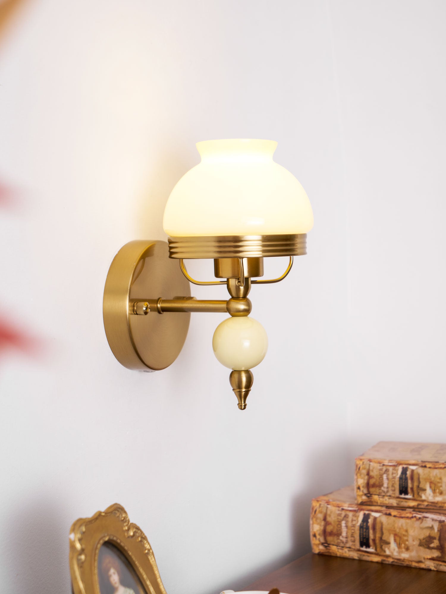loa-glass-wall-lamp-anzaz-Pink-4