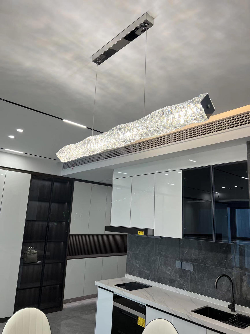 long-crystal-pendant-lamp-anzaz--41