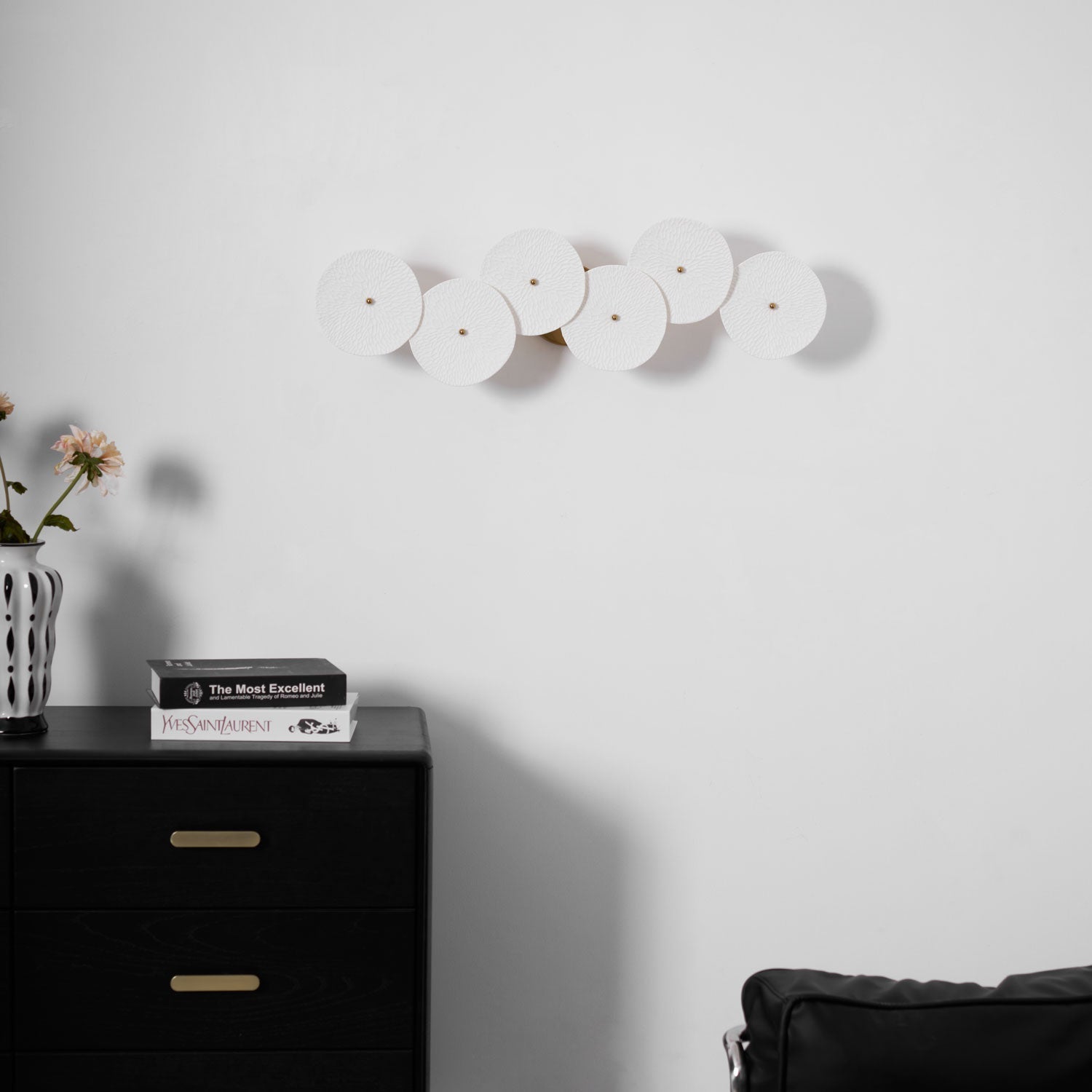 lotus-petal-wall-lamp-anzaz--60
