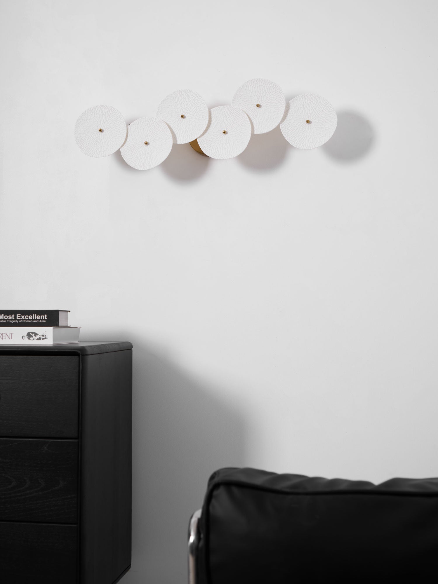 lotus-petal-wall-lamp-anzaz--62