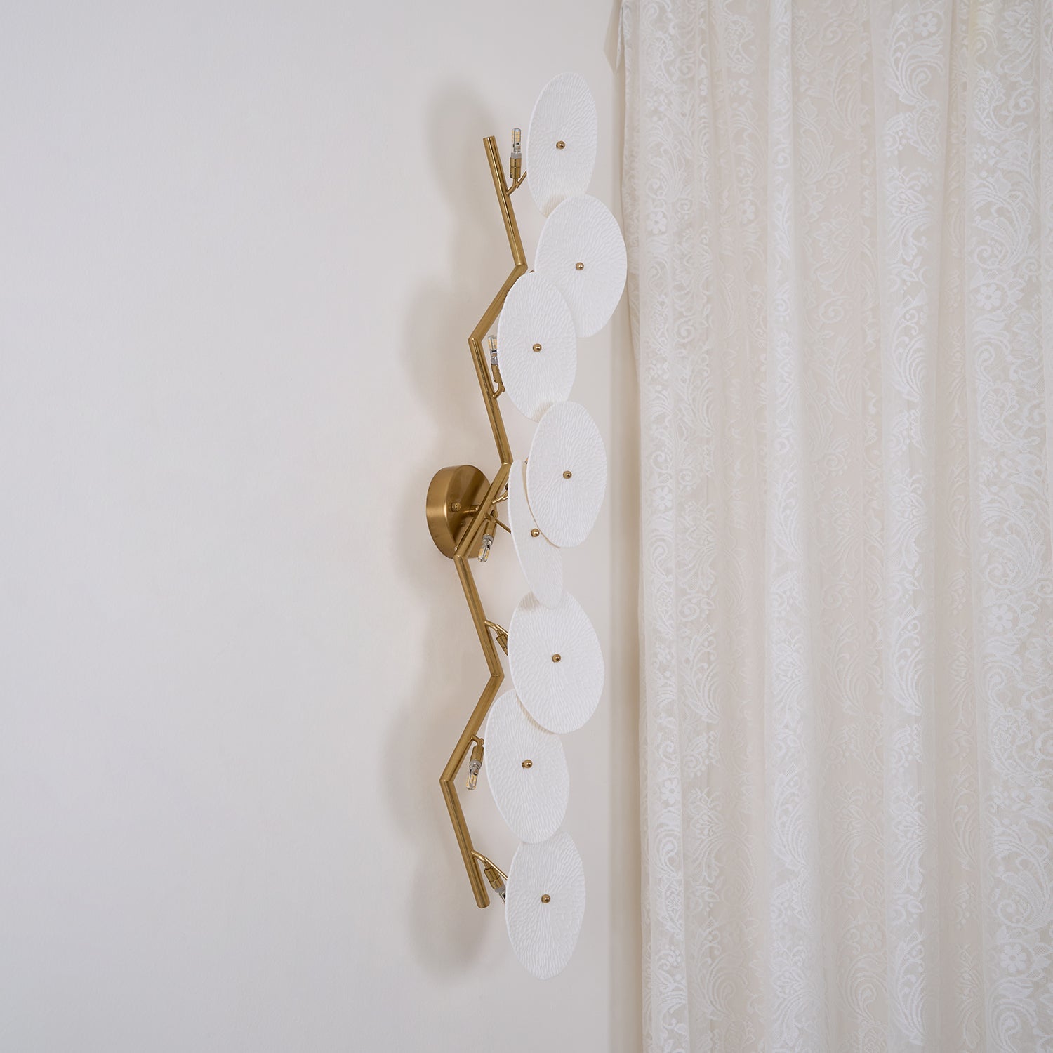 lotus-petal-wall-lamp-anzaz--50