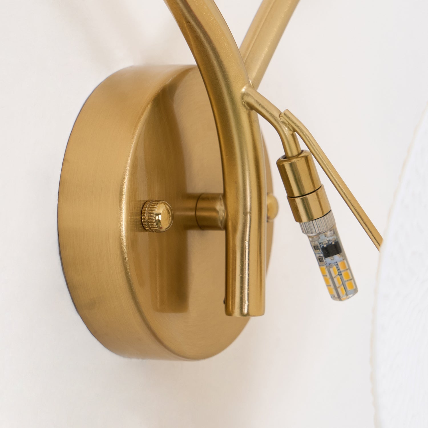 lotus-petal-wall-lamp-anzaz--41