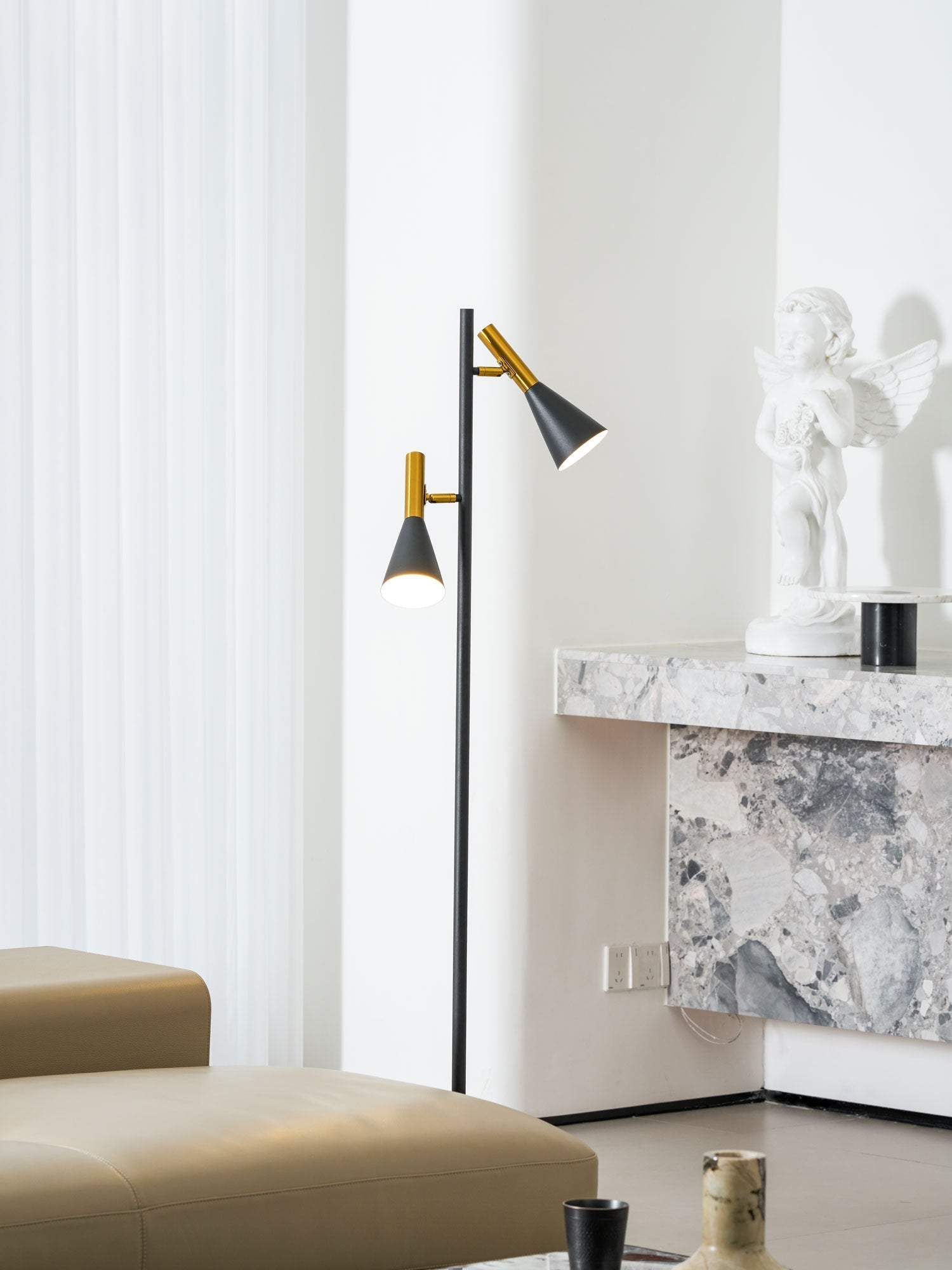 lron-mouth-floor-lamp-anzaz--35