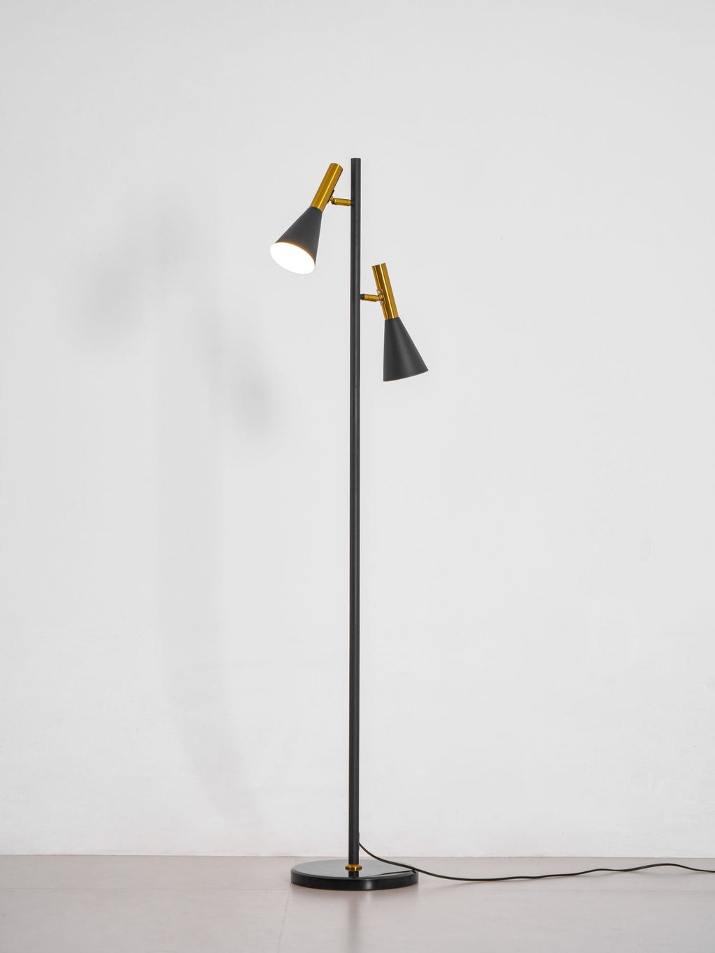 lron-mouth-floor-lamp-anzaz--45