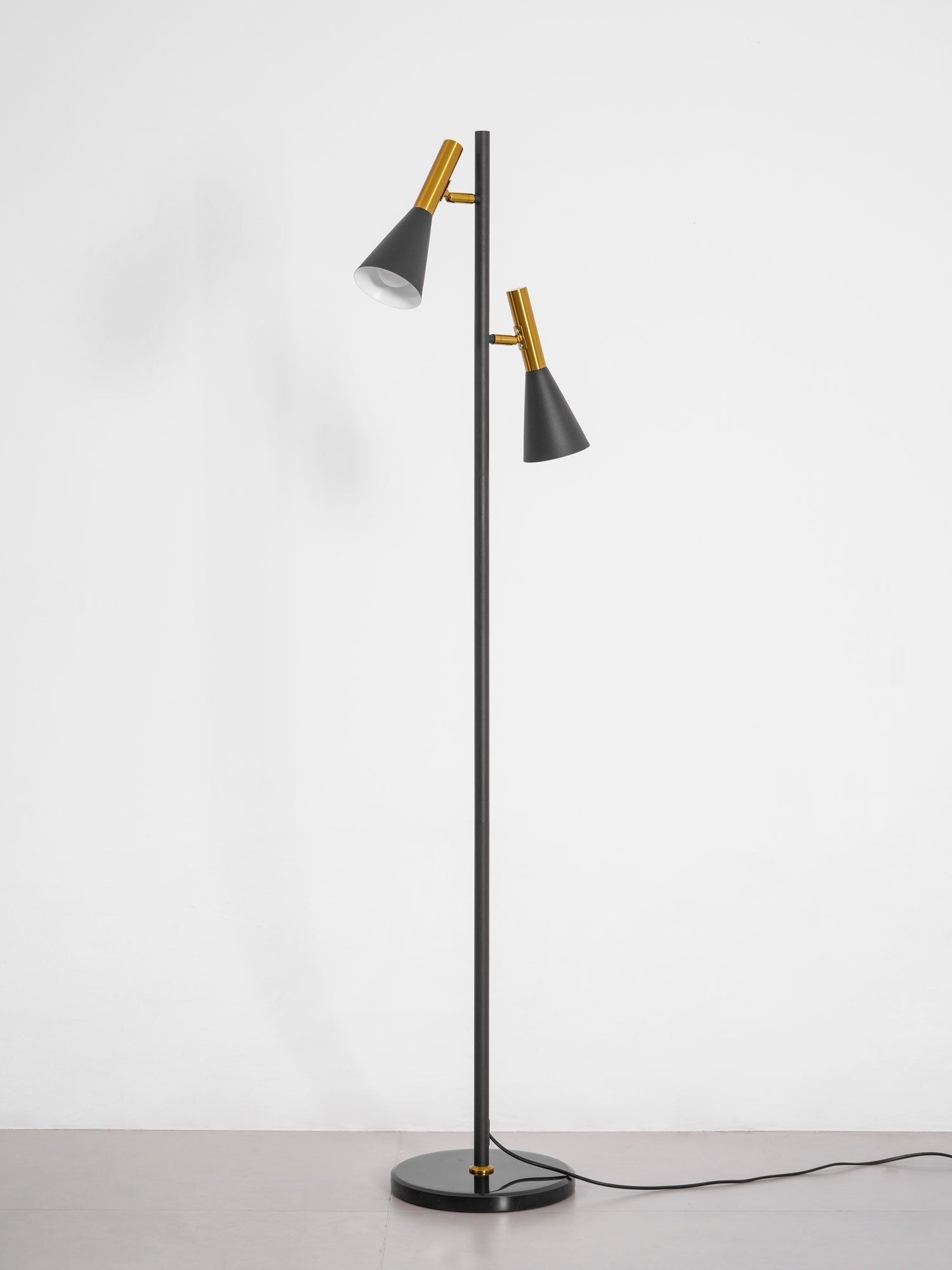 lron-mouth-floor-lamp-anzaz--44